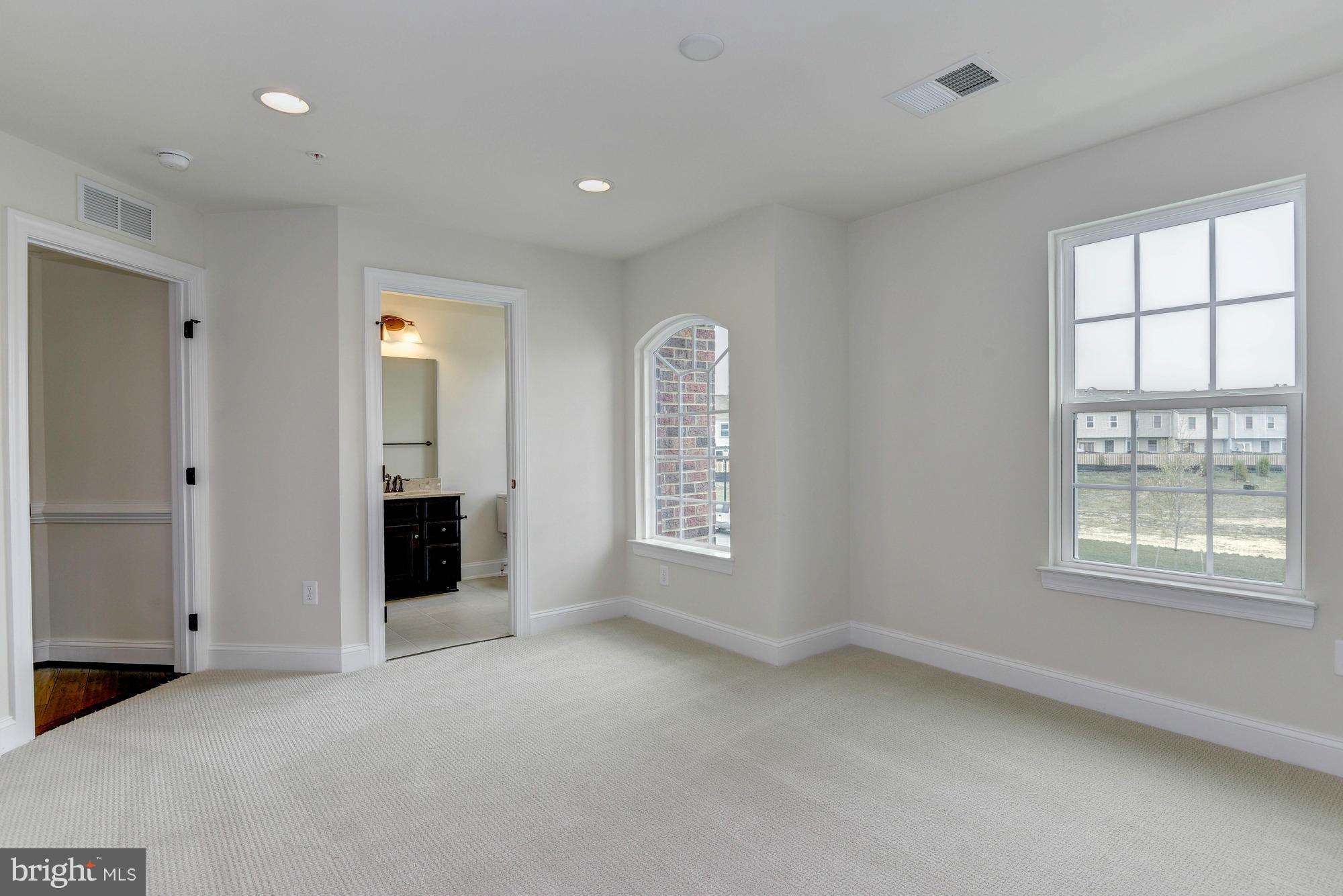 BENTLEY PARK - Residential