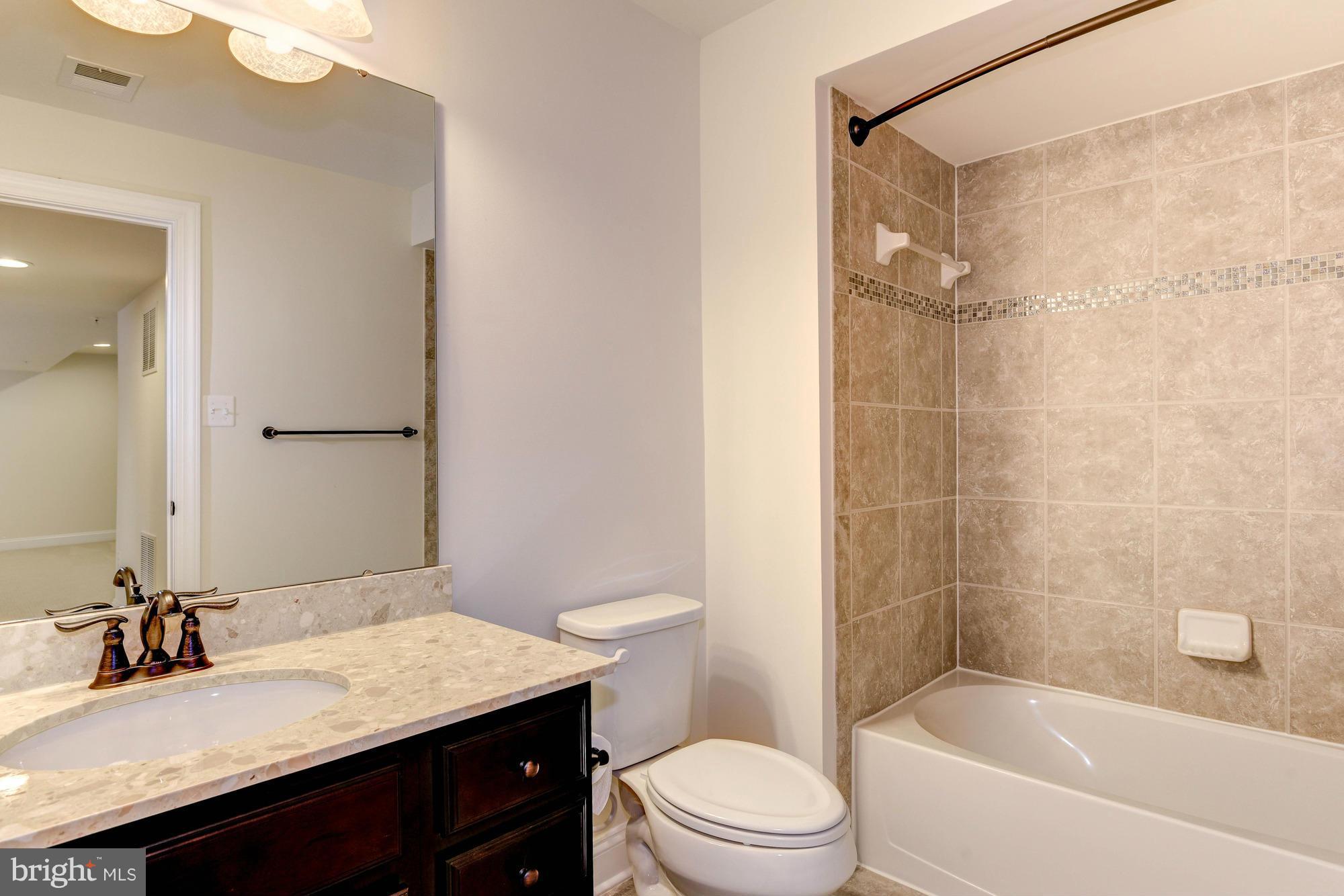 BENTLEY PARK - Residential