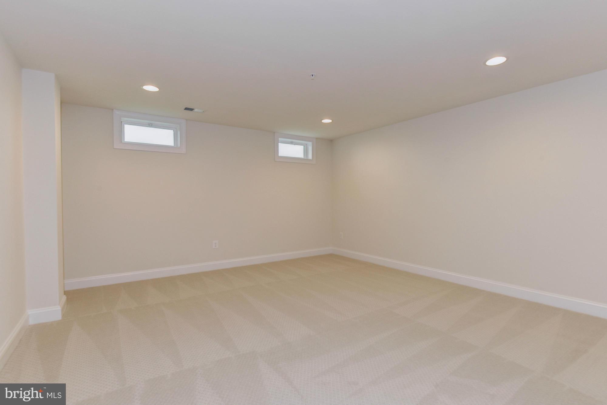 BENTLEY PARK - Residential