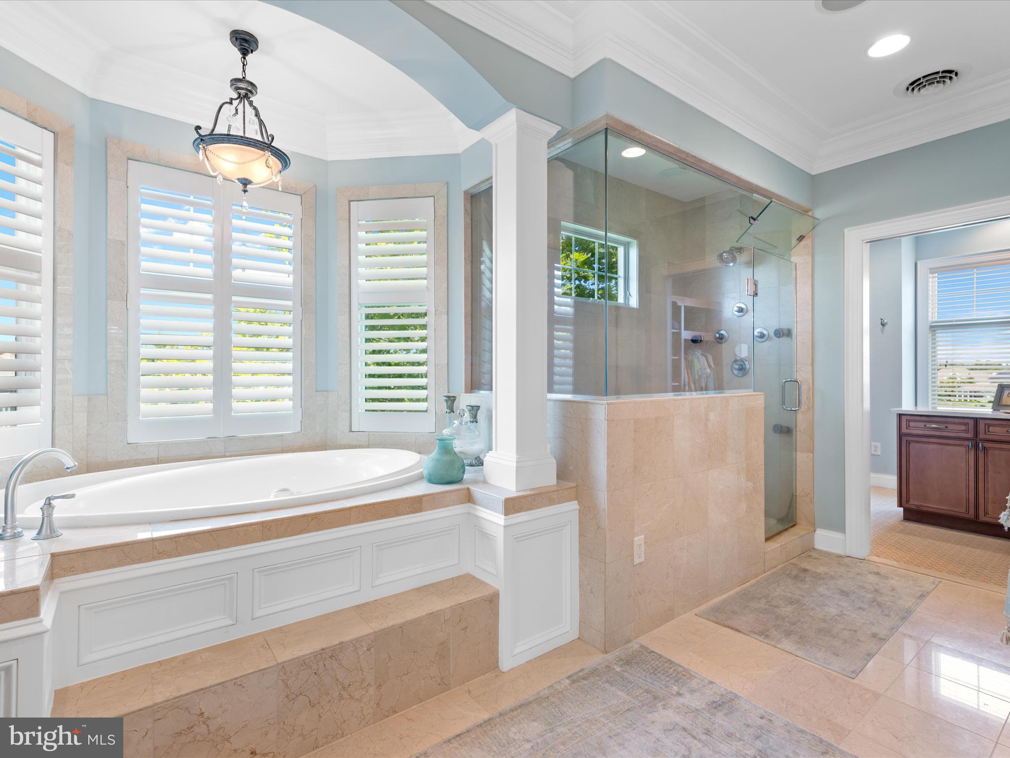 PENINSULA - Residential