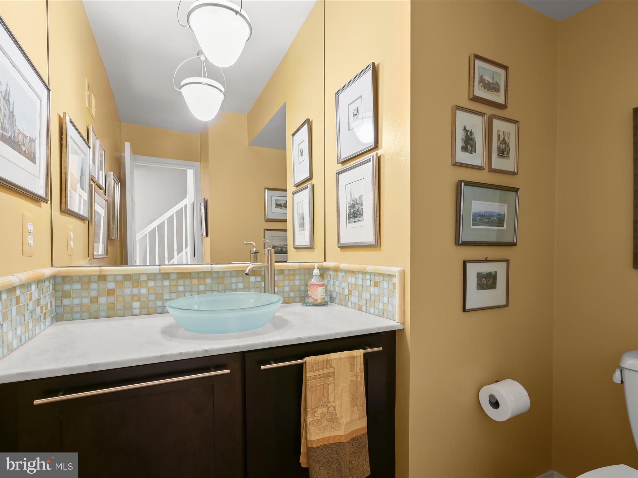 WOODACRES - Residential