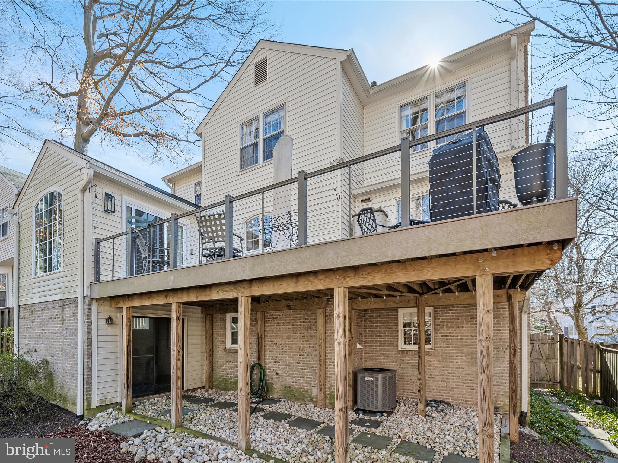 WOODACRES - Residential