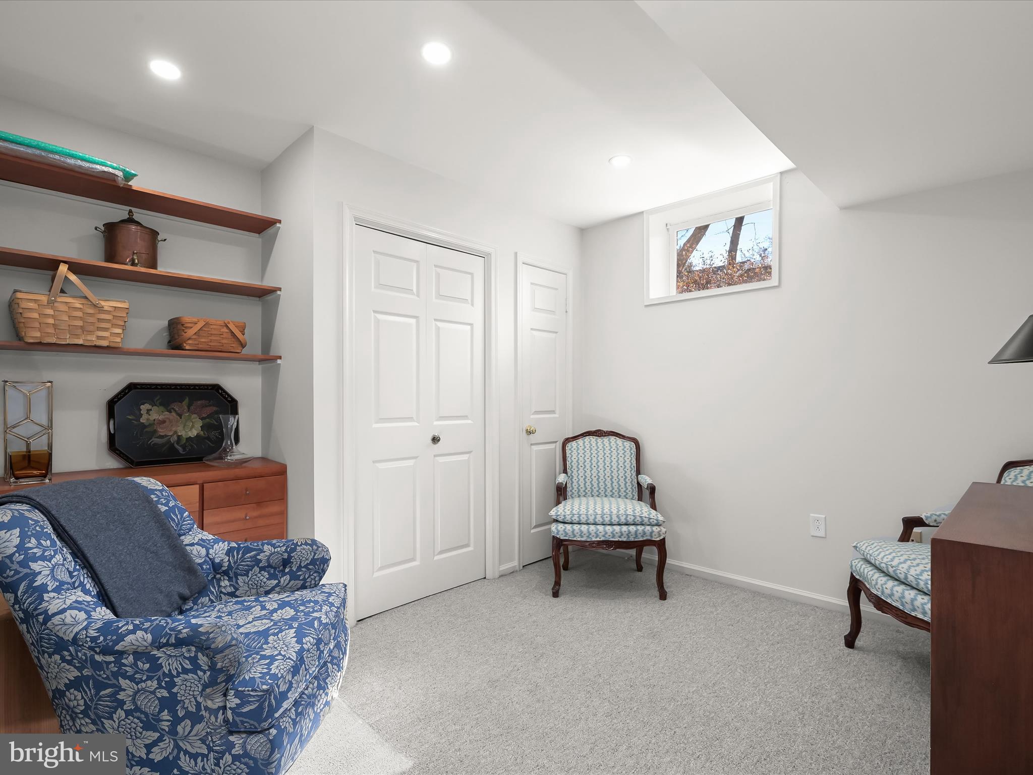 WOODACRES - Residential