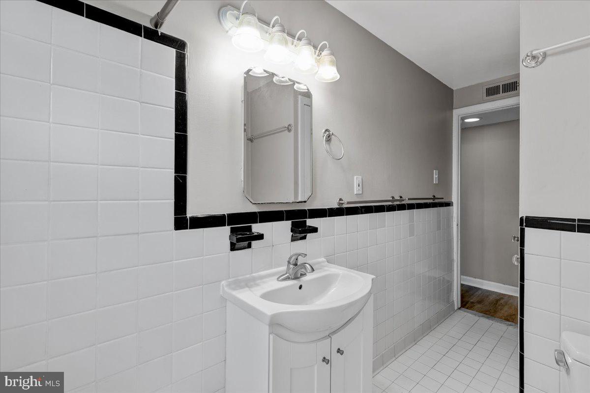 PARK GLEN - Residential