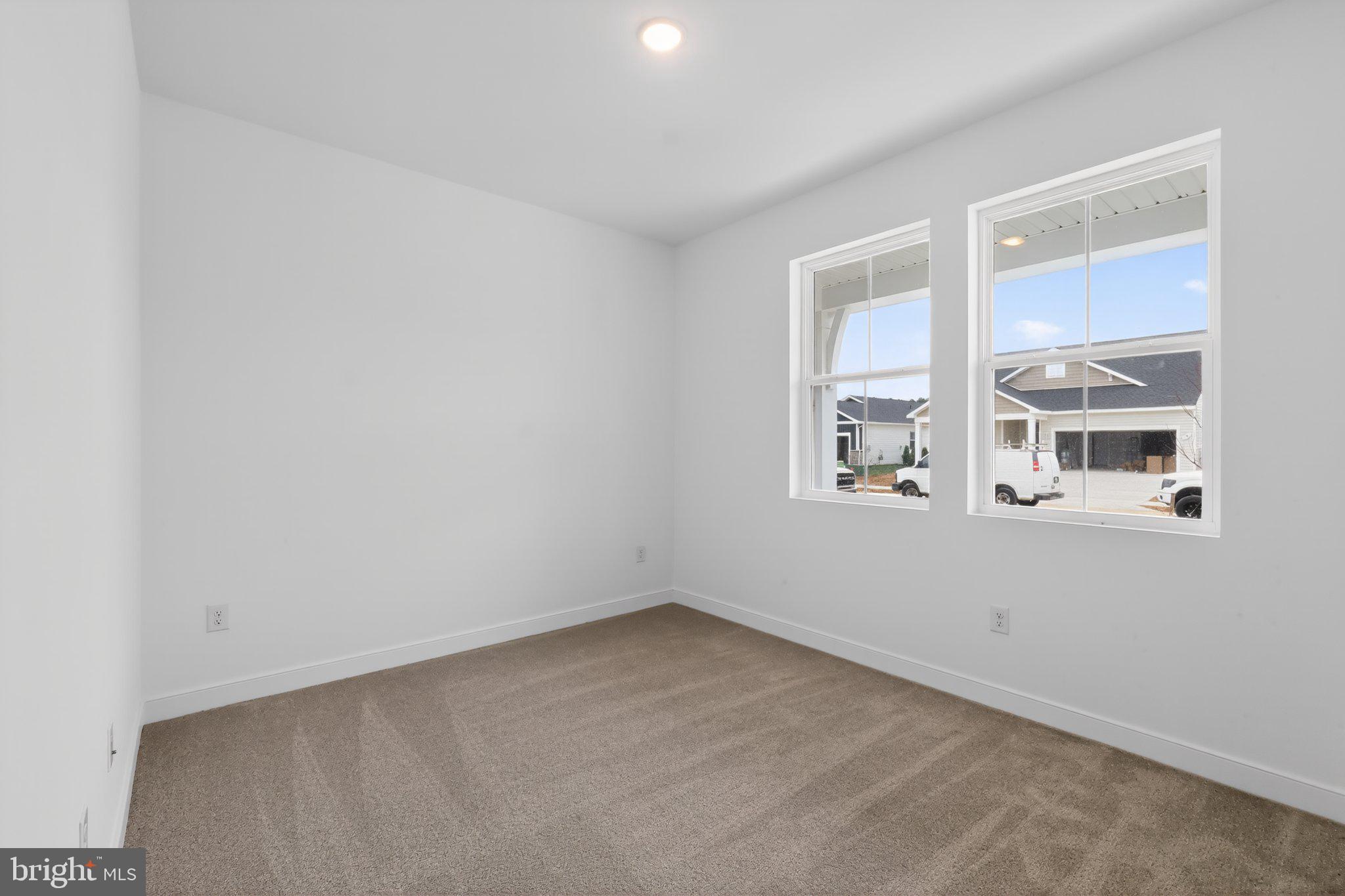7598 WARD BROTHERS CIRCLE