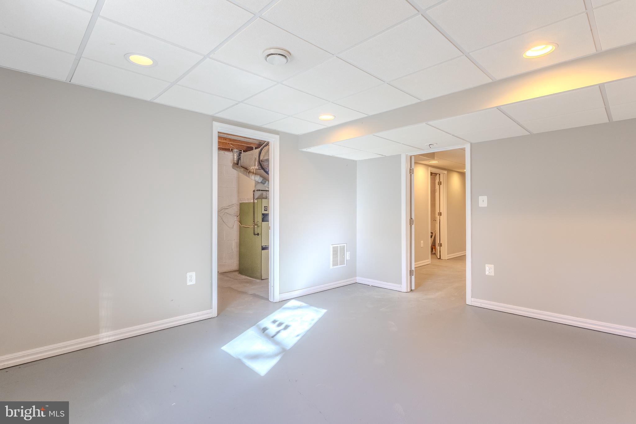 OLDE MILL CONDO - Residential