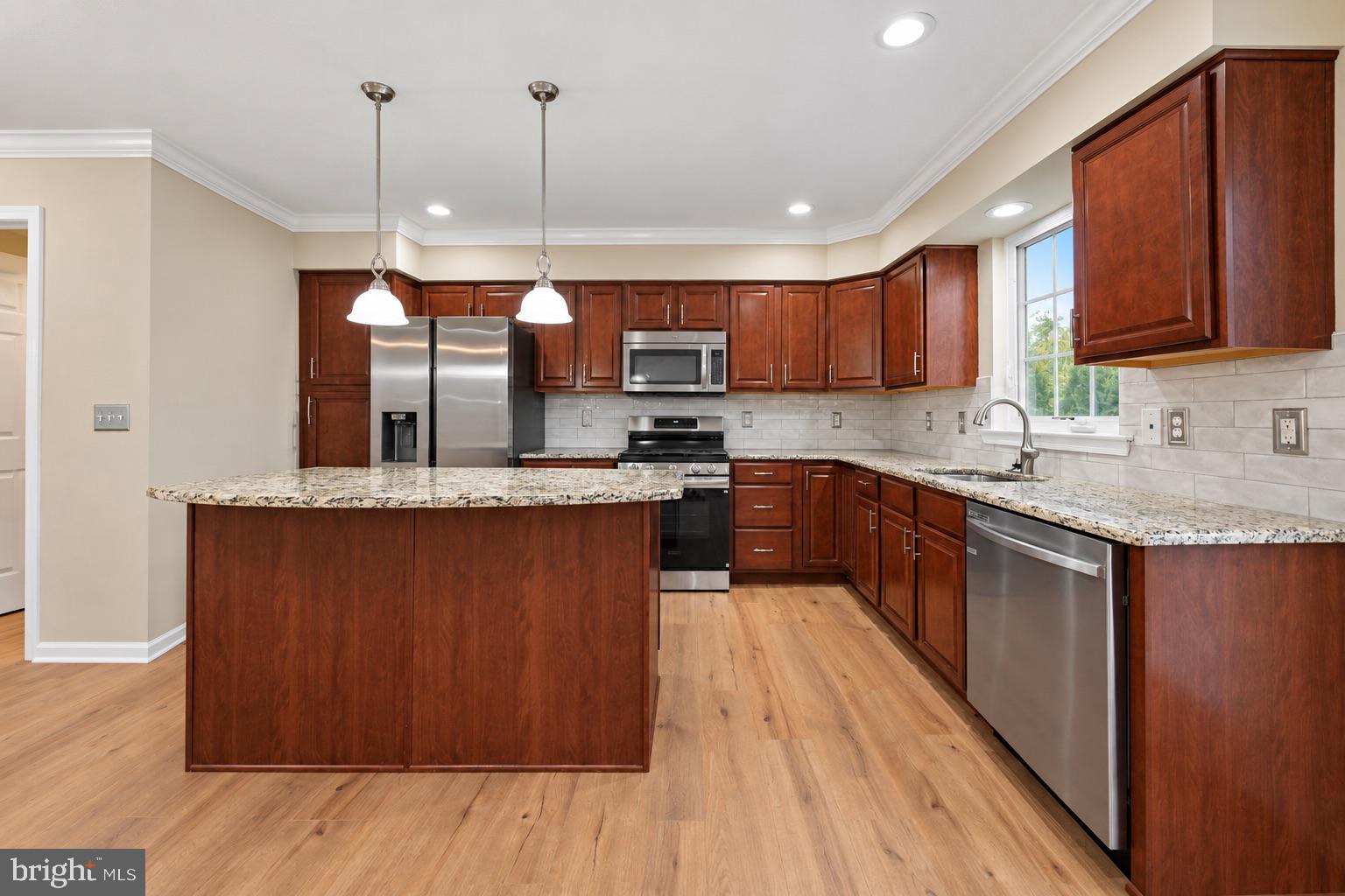 2602 LEXINGTON MEWS
