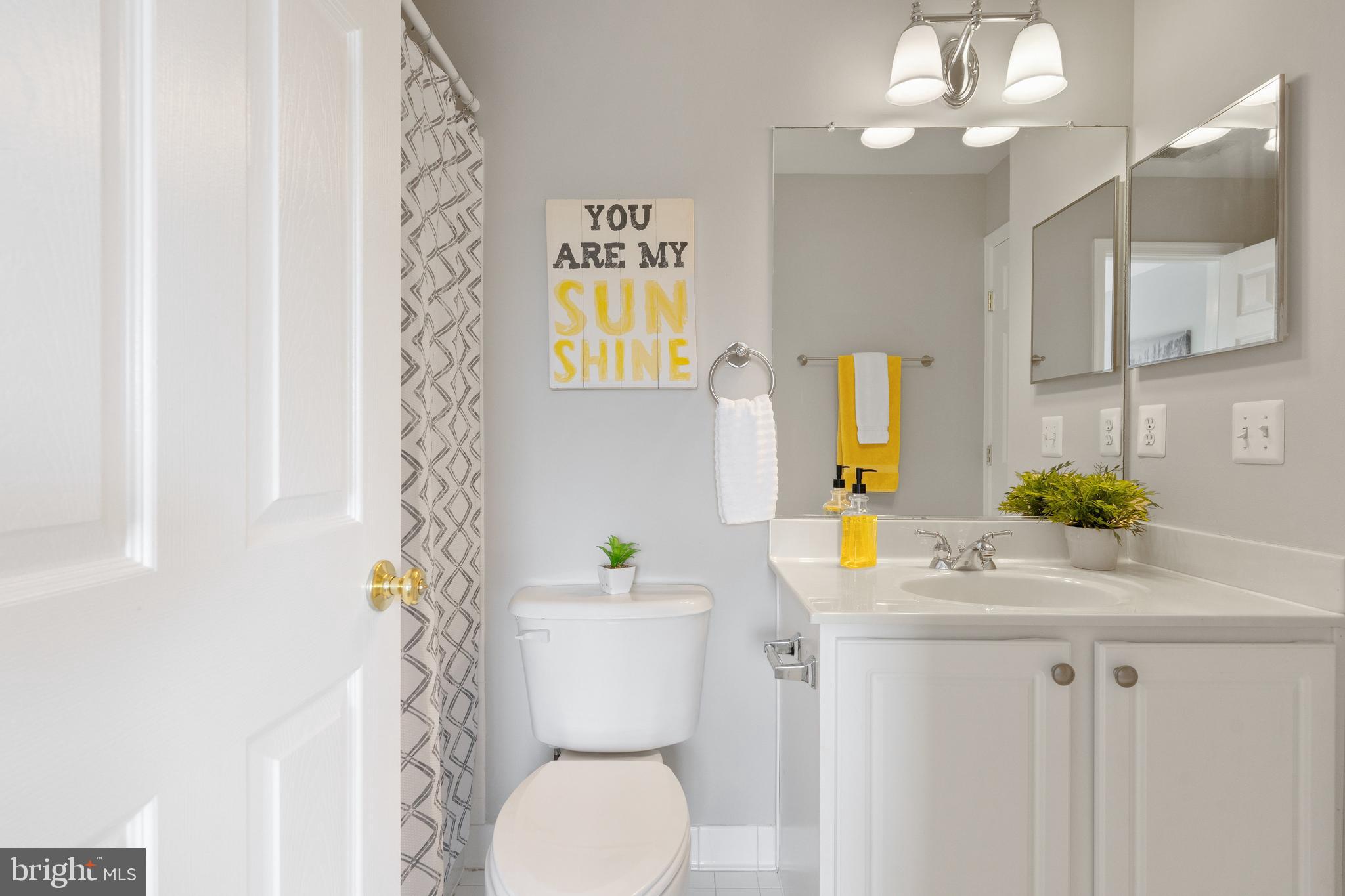 POTOMAC CROSSING - Residential