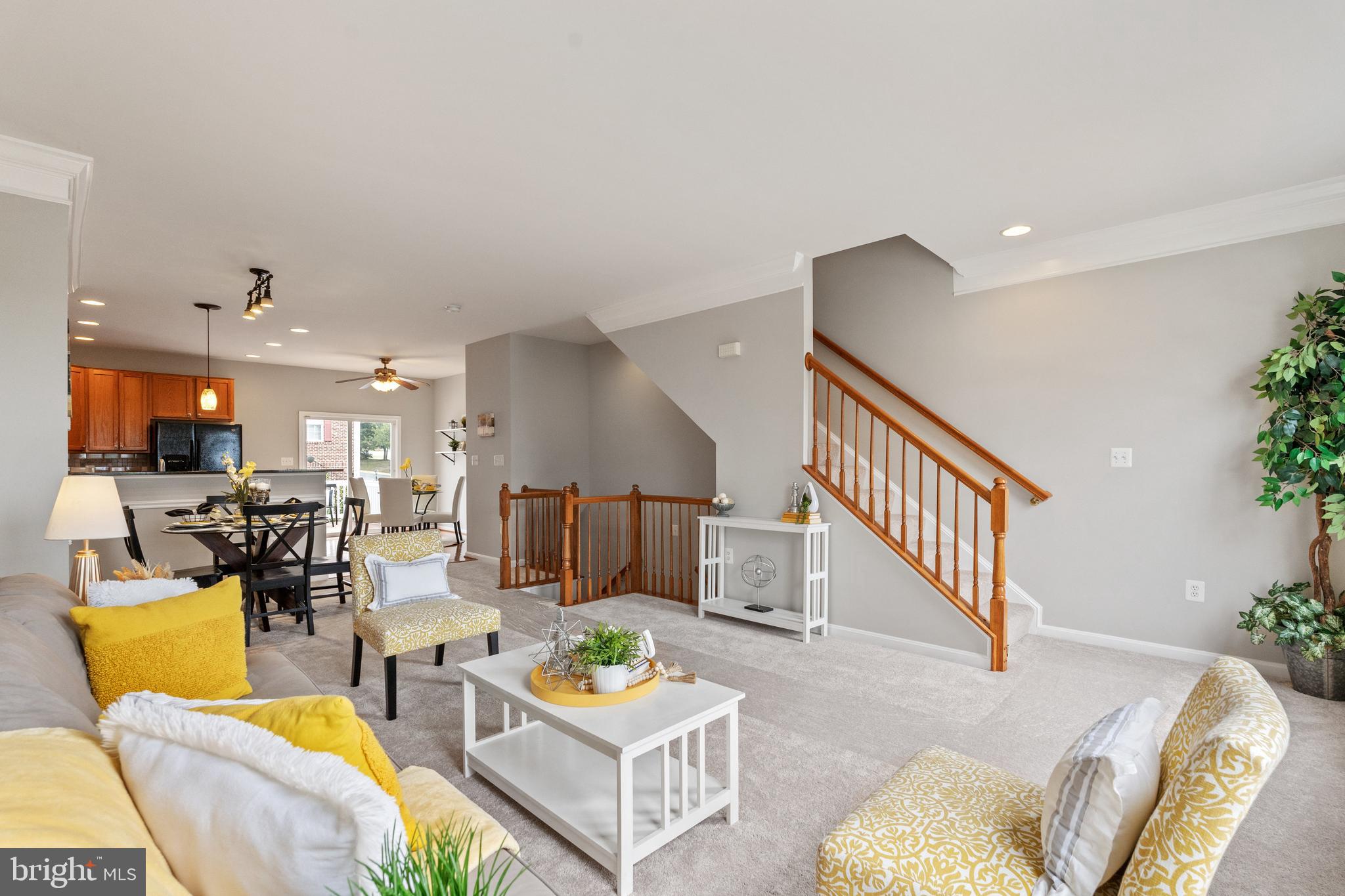 POTOMAC CROSSING - Residential