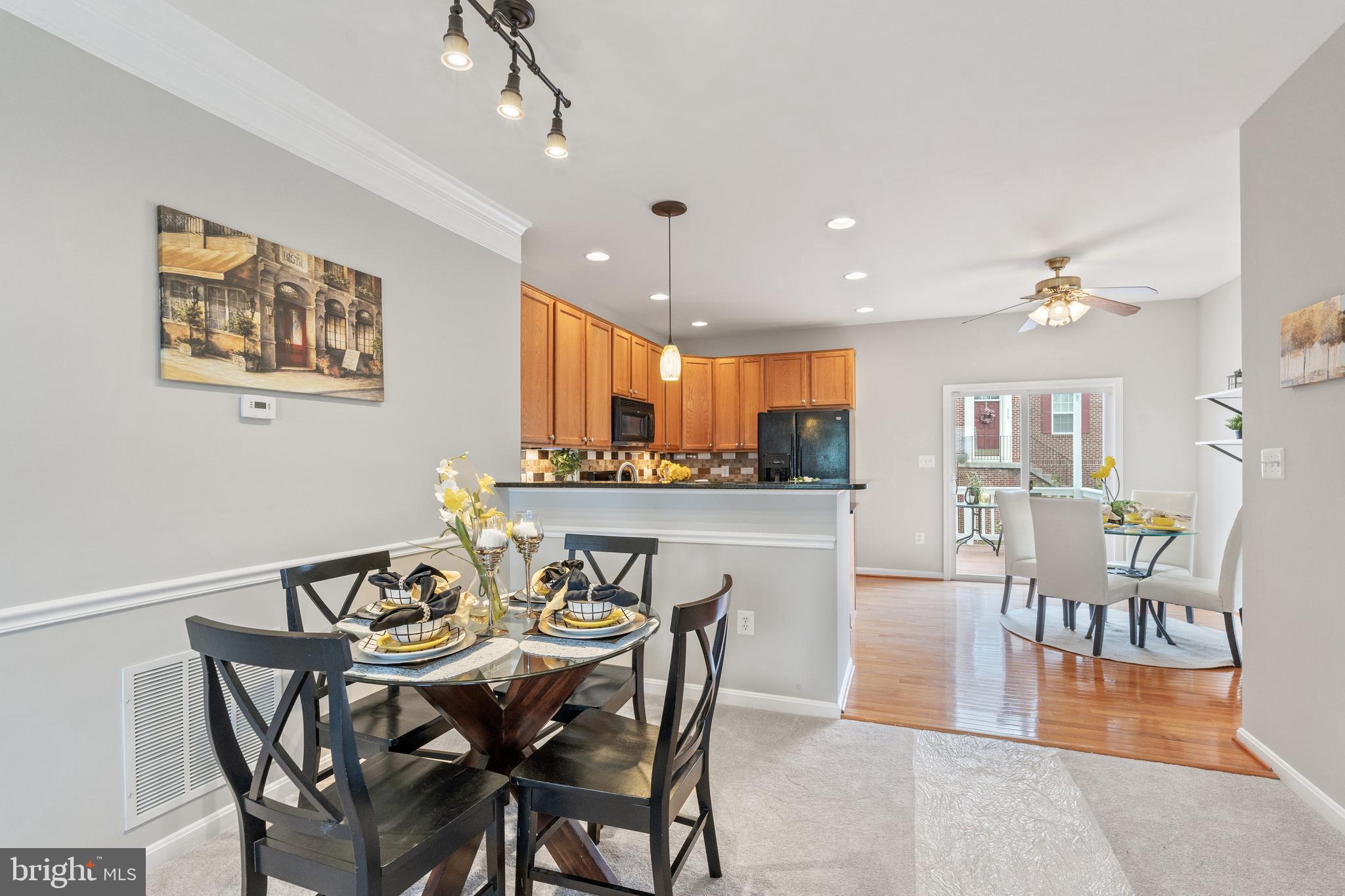 POTOMAC CROSSING - Residential