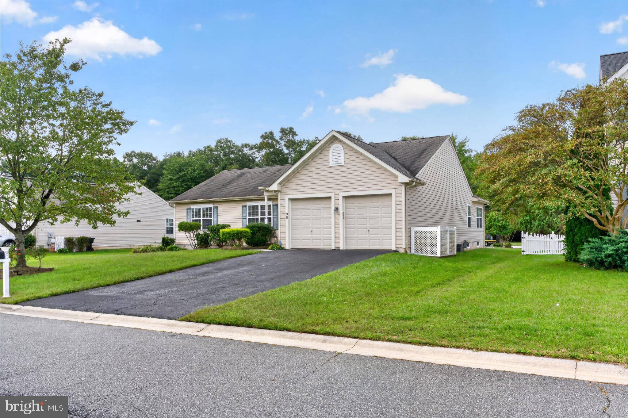 95 GRAYTON DRIVE