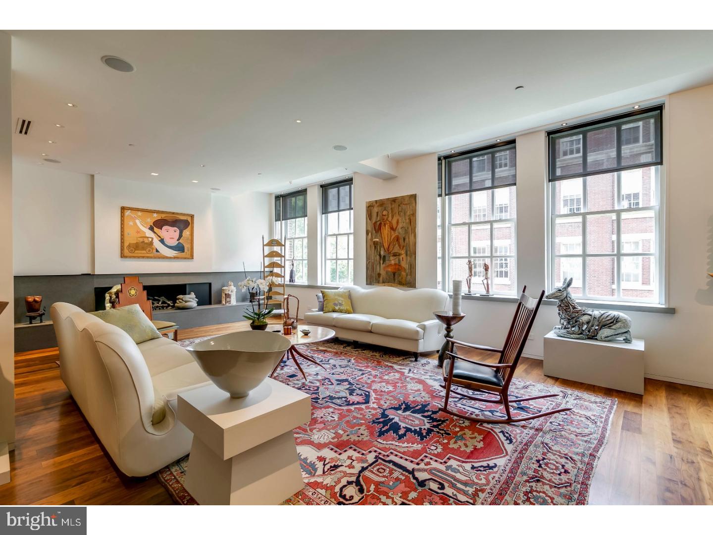 WASHINGTON SQ - Residential