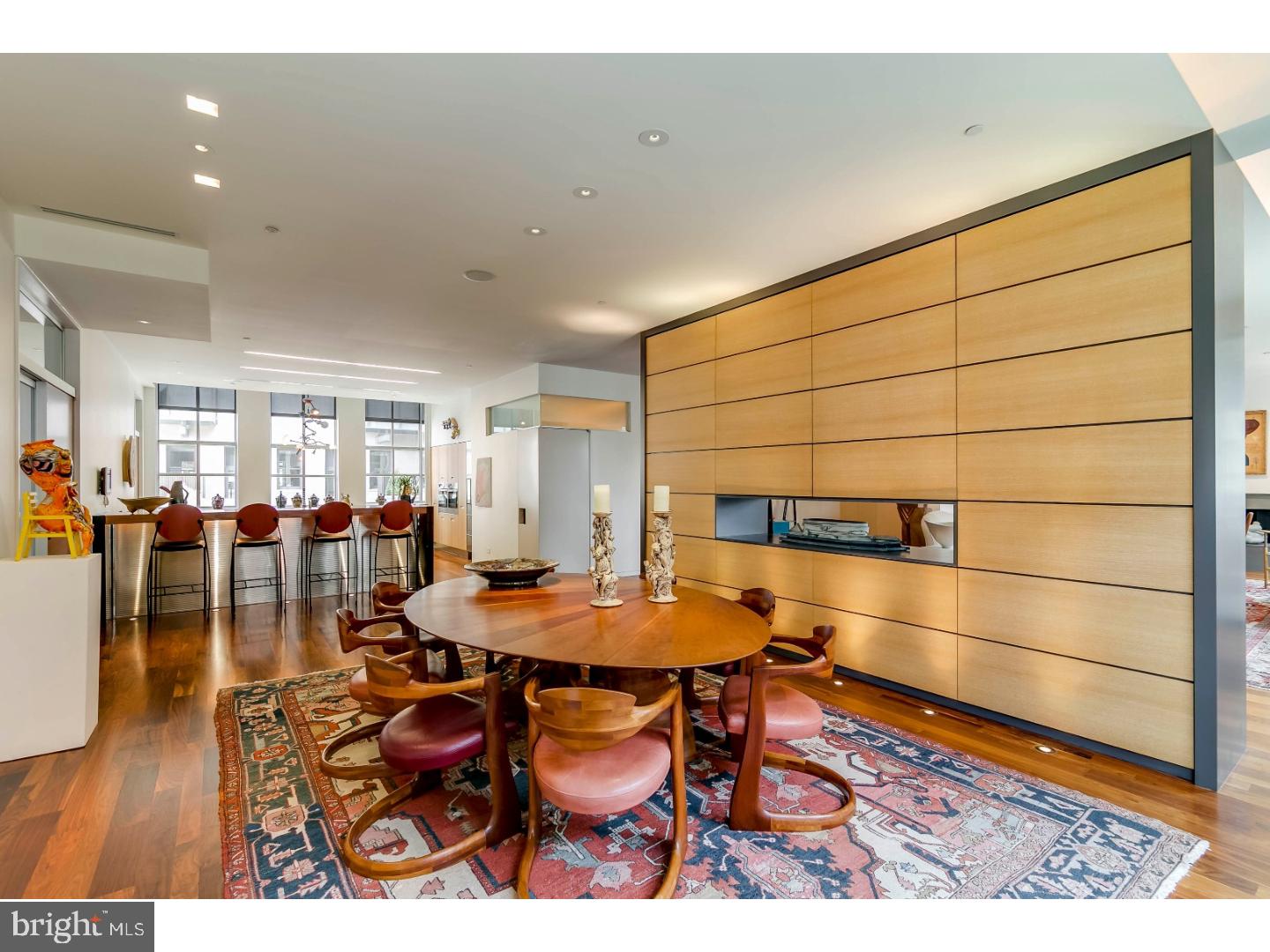 WASHINGTON SQ - Residential