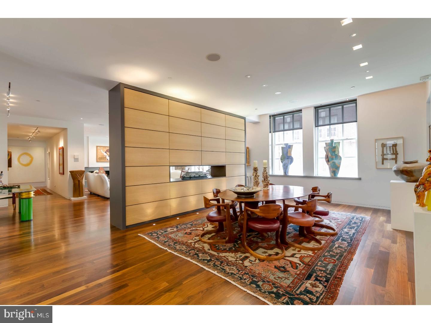 WASHINGTON SQ - Residential