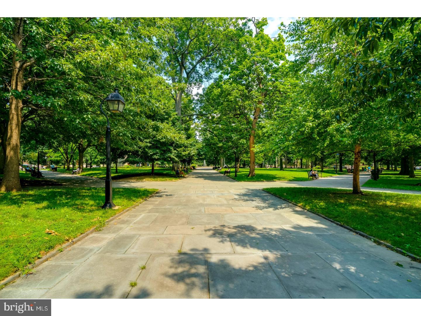 WASHINGTON SQ - Residential