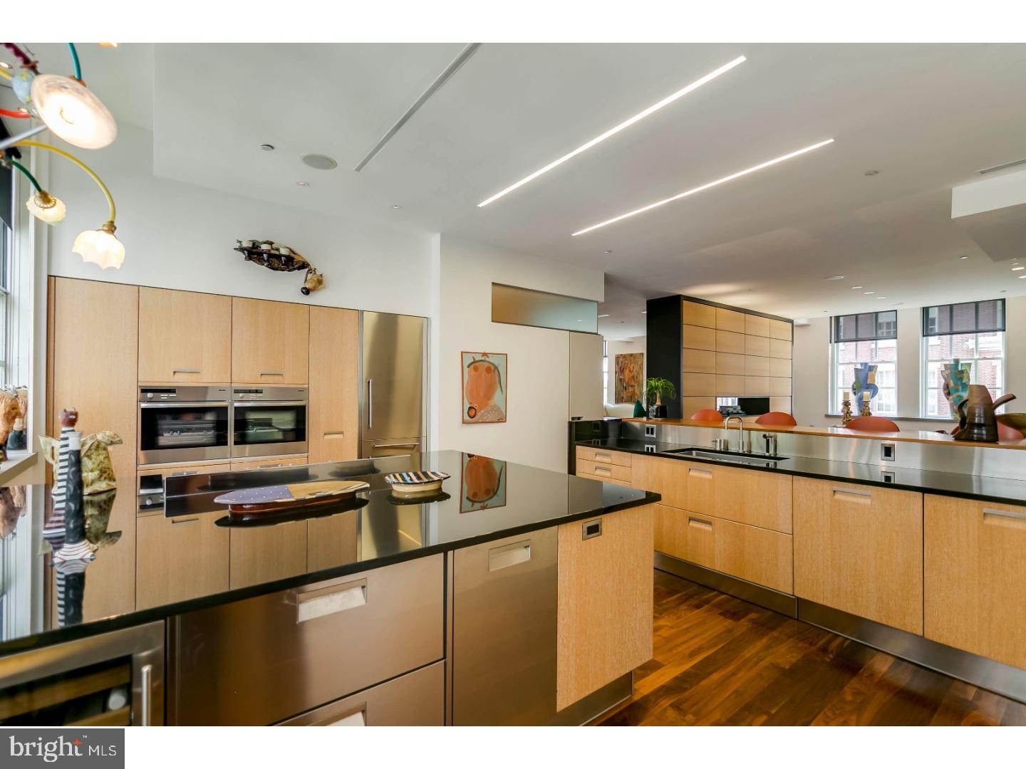 WASHINGTON SQ - Residential