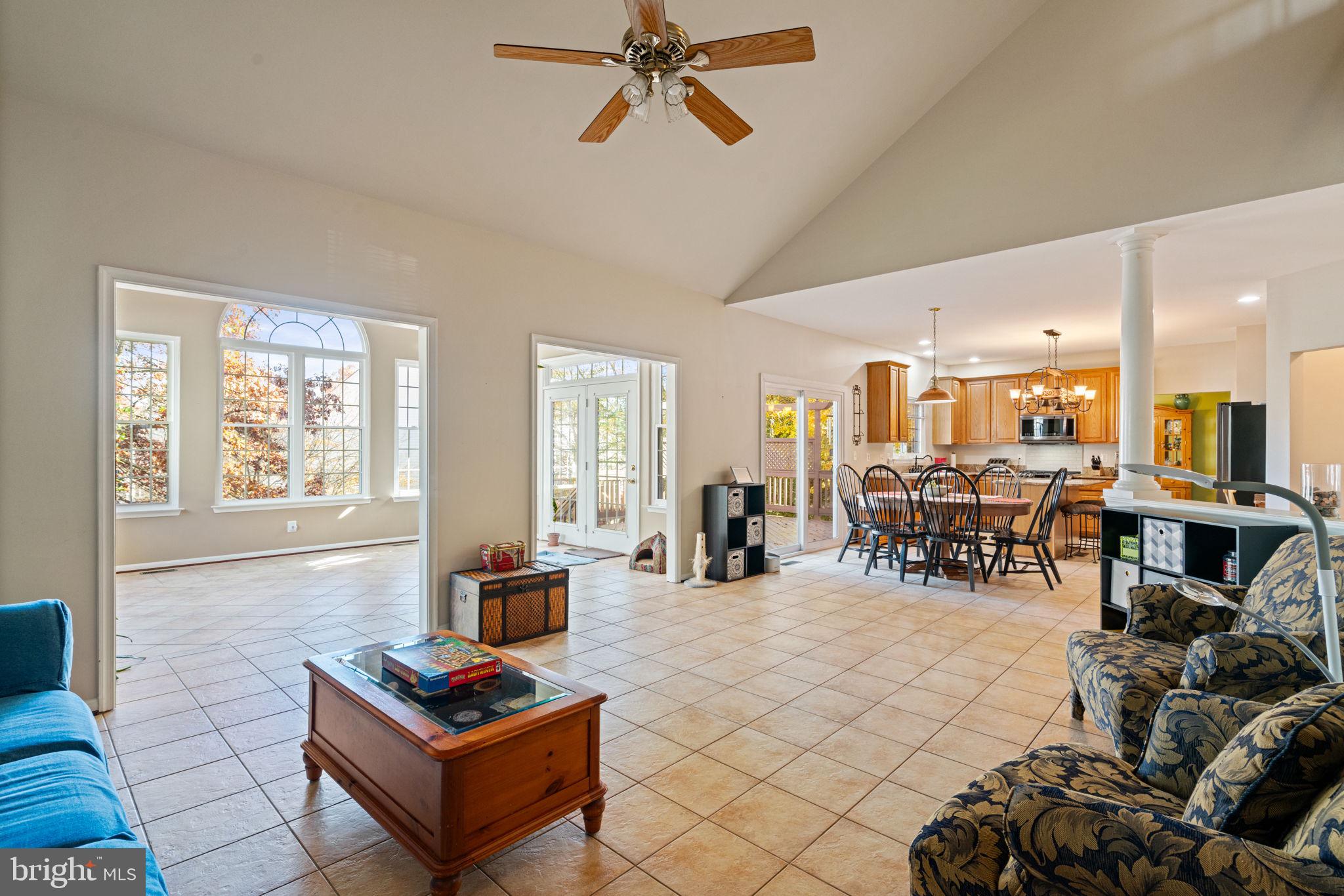 POTOMAC STATION - Residential