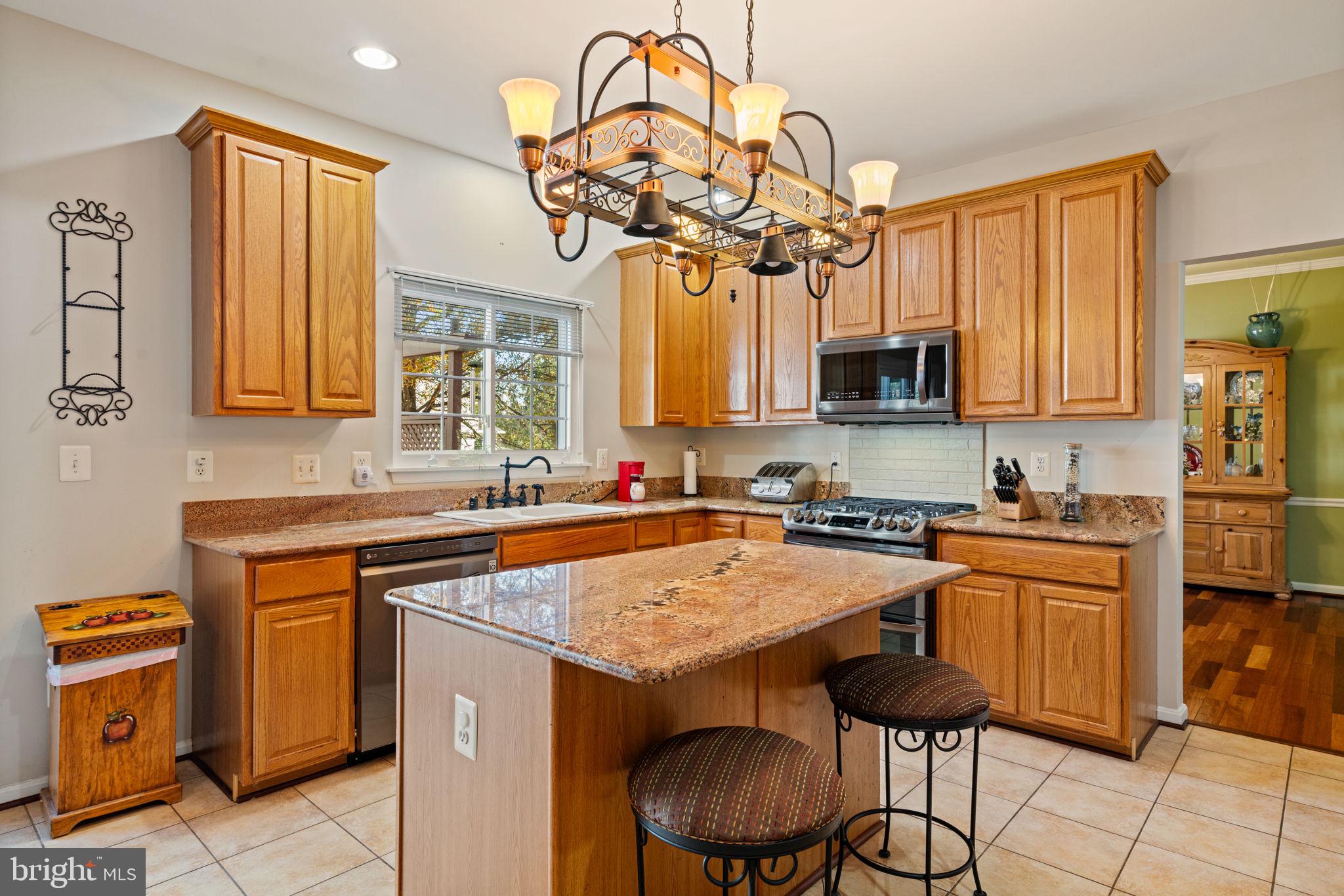 POTOMAC STATION - Residential