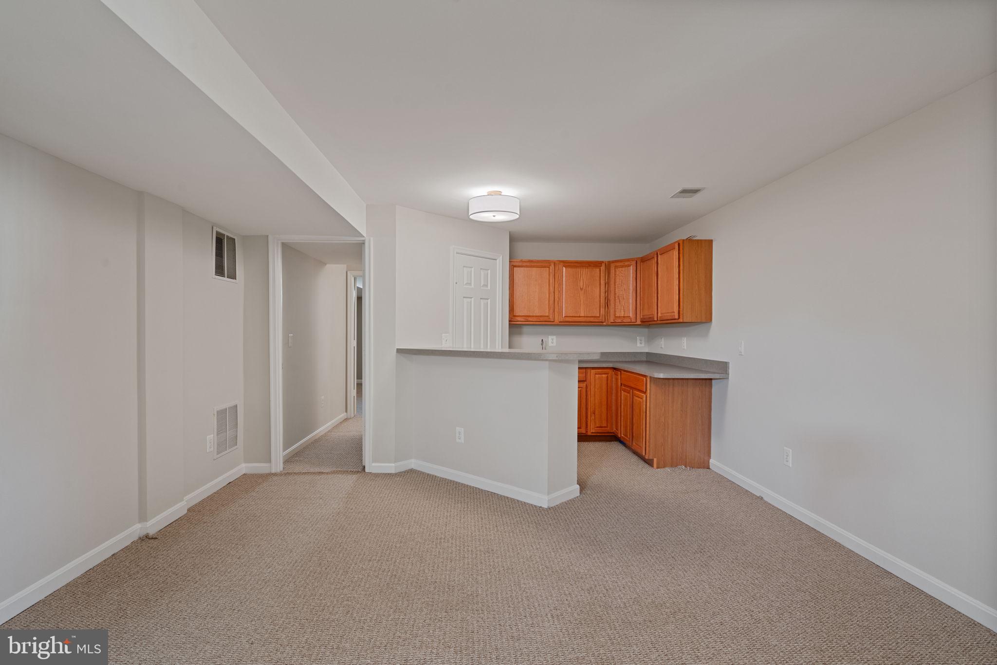 POTOMAC STATION - Residential