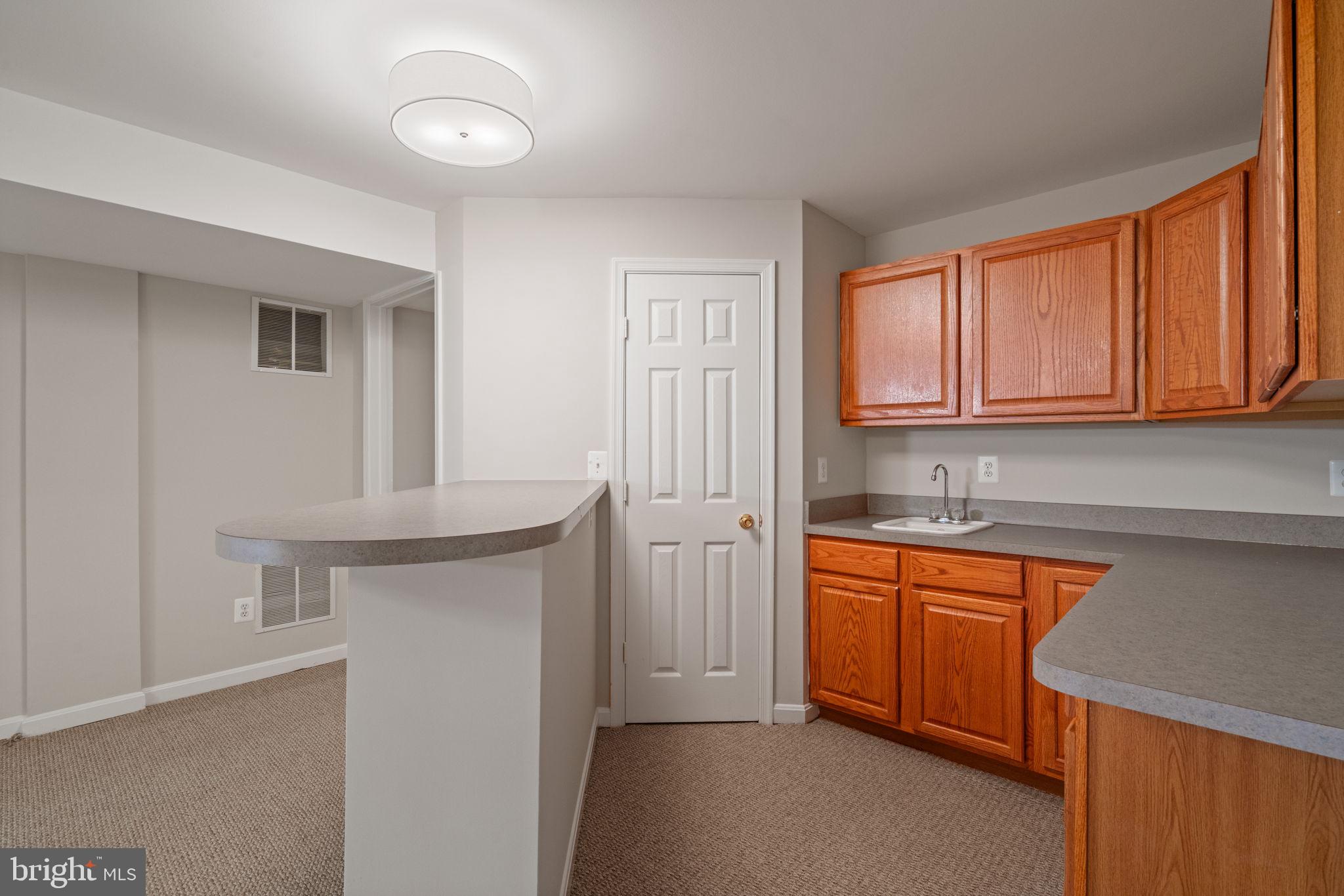 POTOMAC STATION - Residential