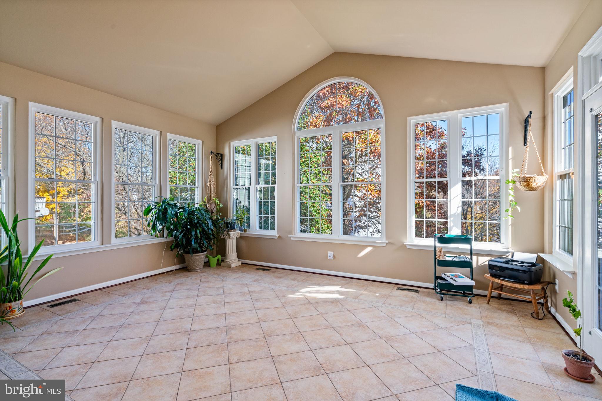 POTOMAC STATION - Residential