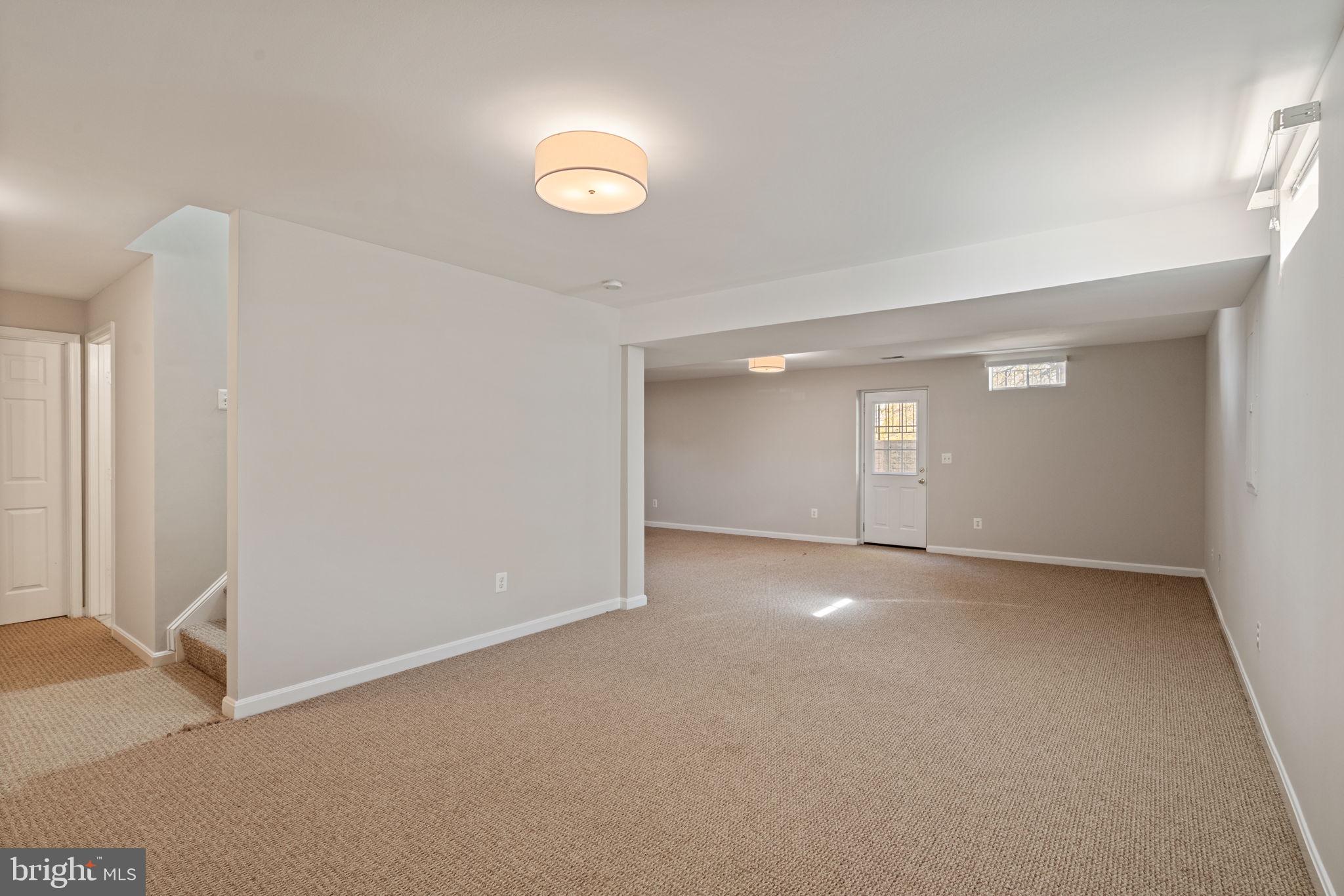 POTOMAC STATION - Residential