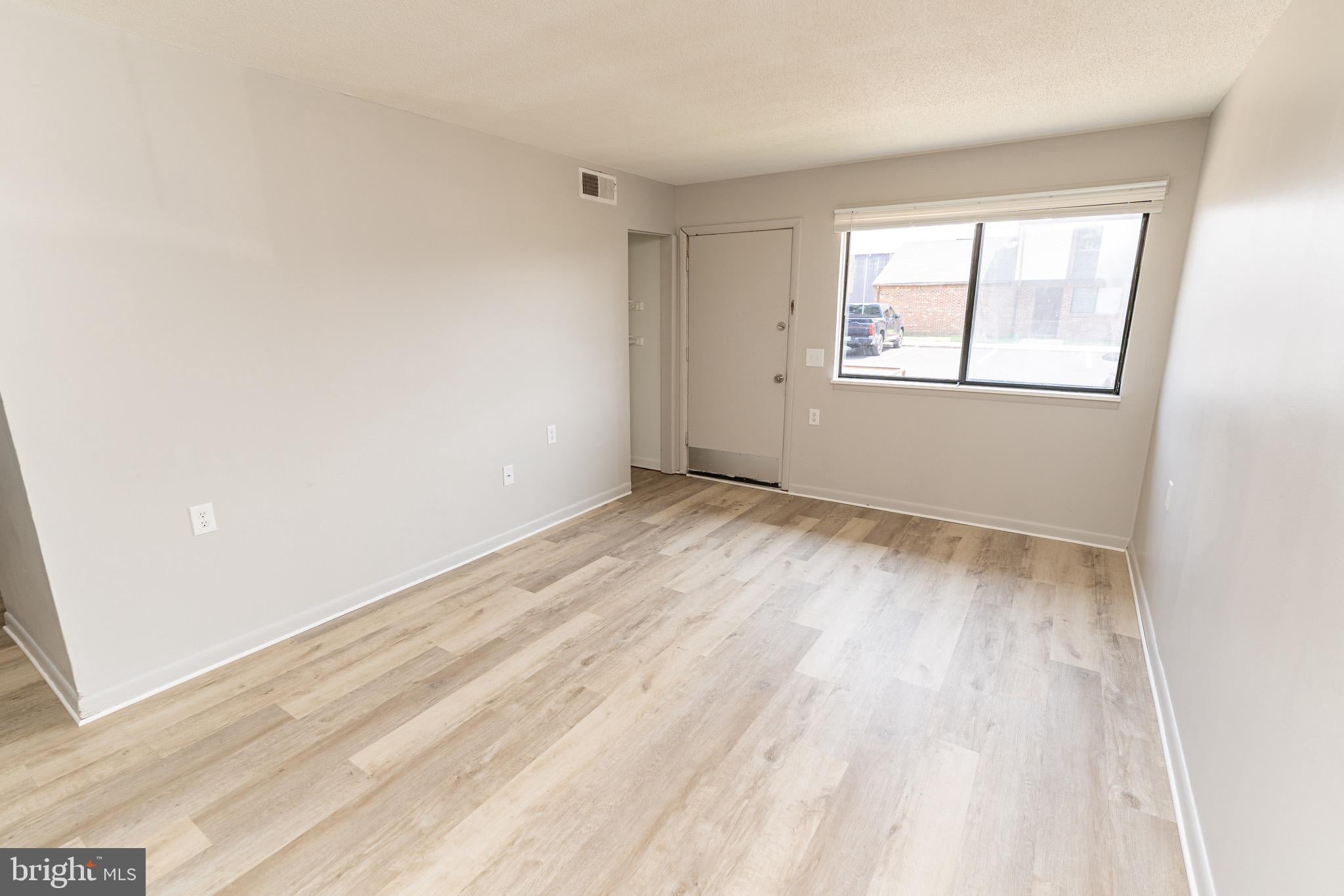 510 S MAIN STREET 17