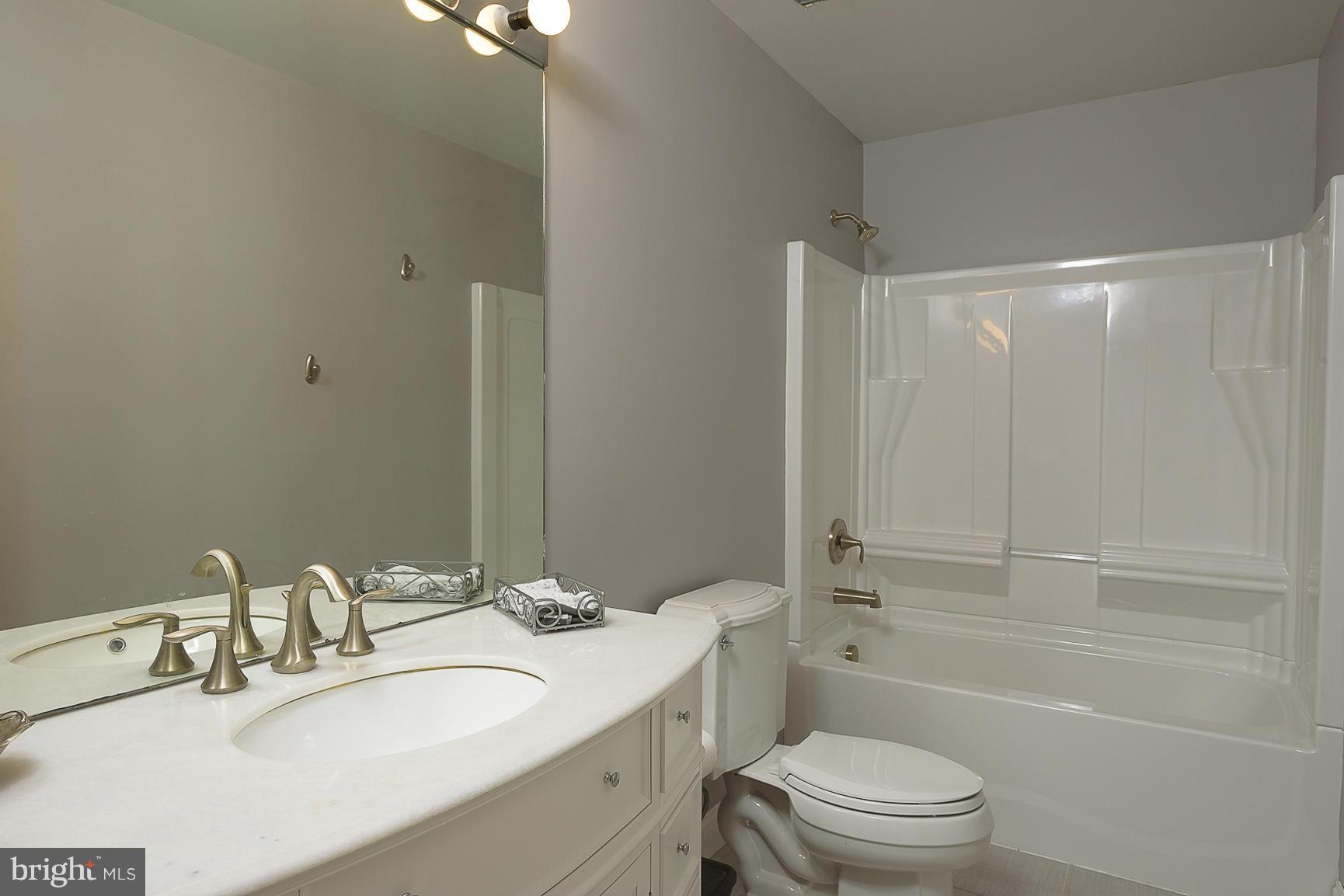 MIMOSA COVE - Residential