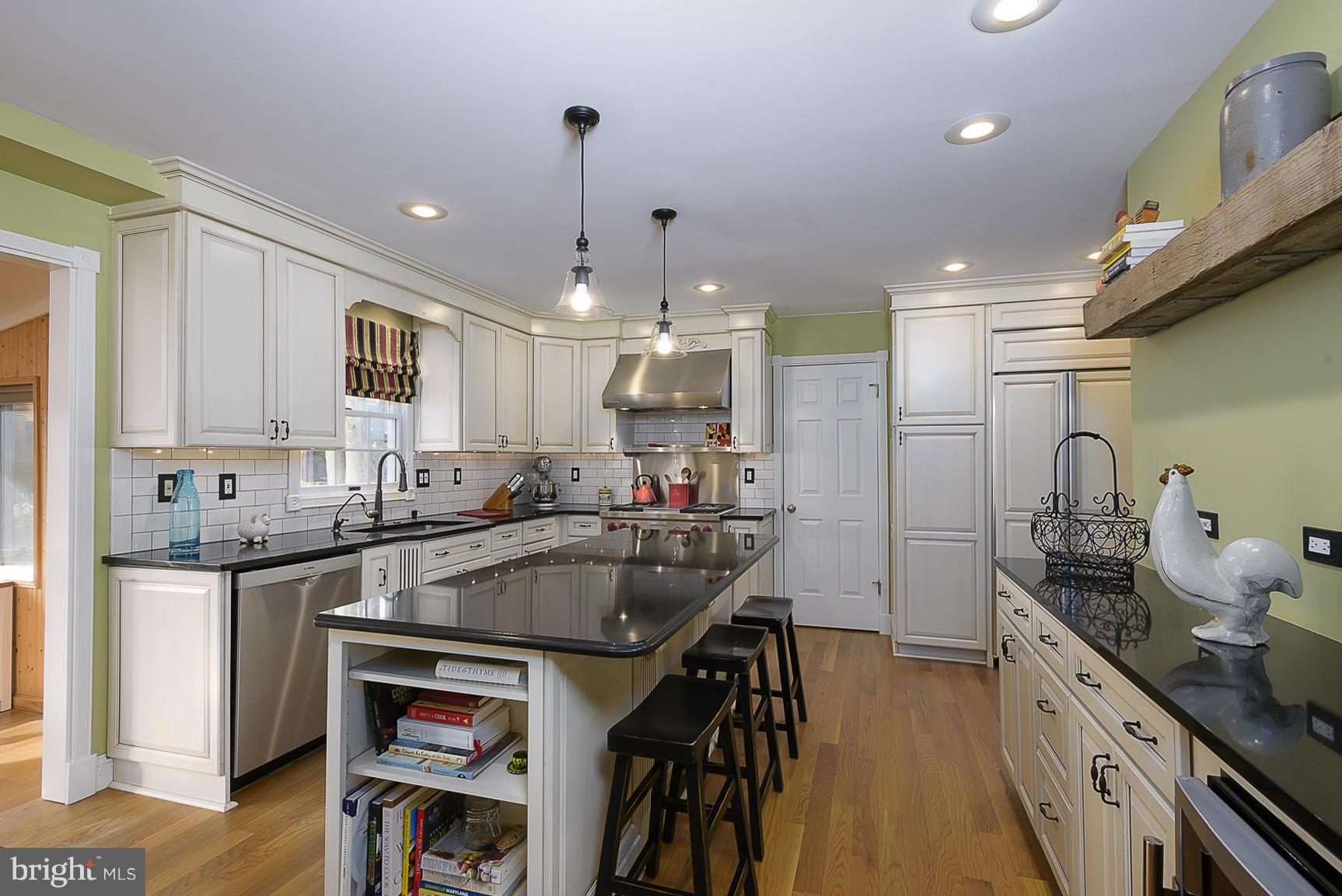 MIMOSA COVE - Residential