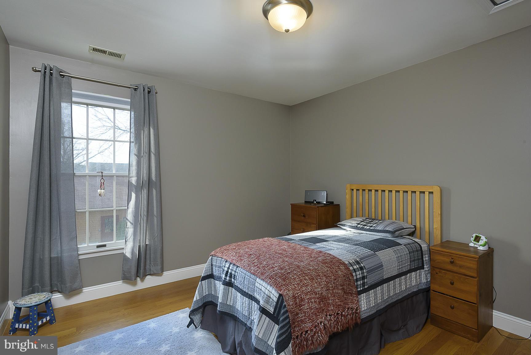 MIMOSA COVE - Residential