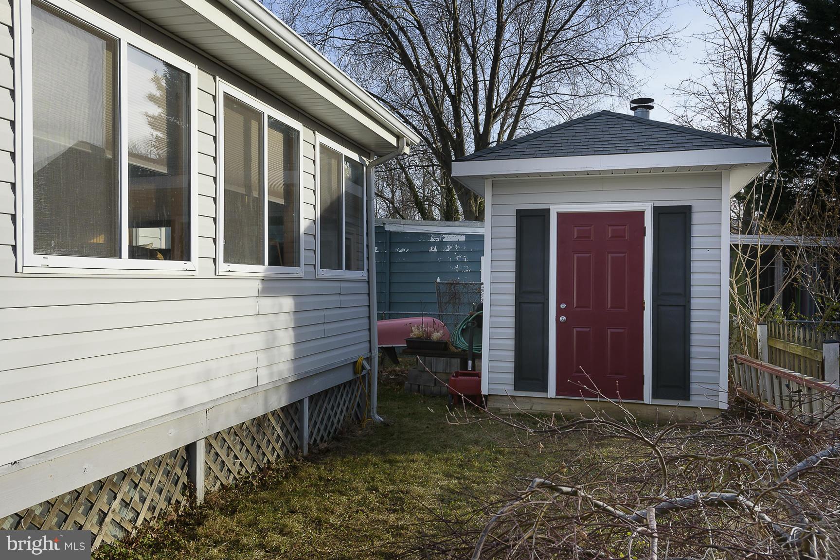 MIMOSA COVE - Residential