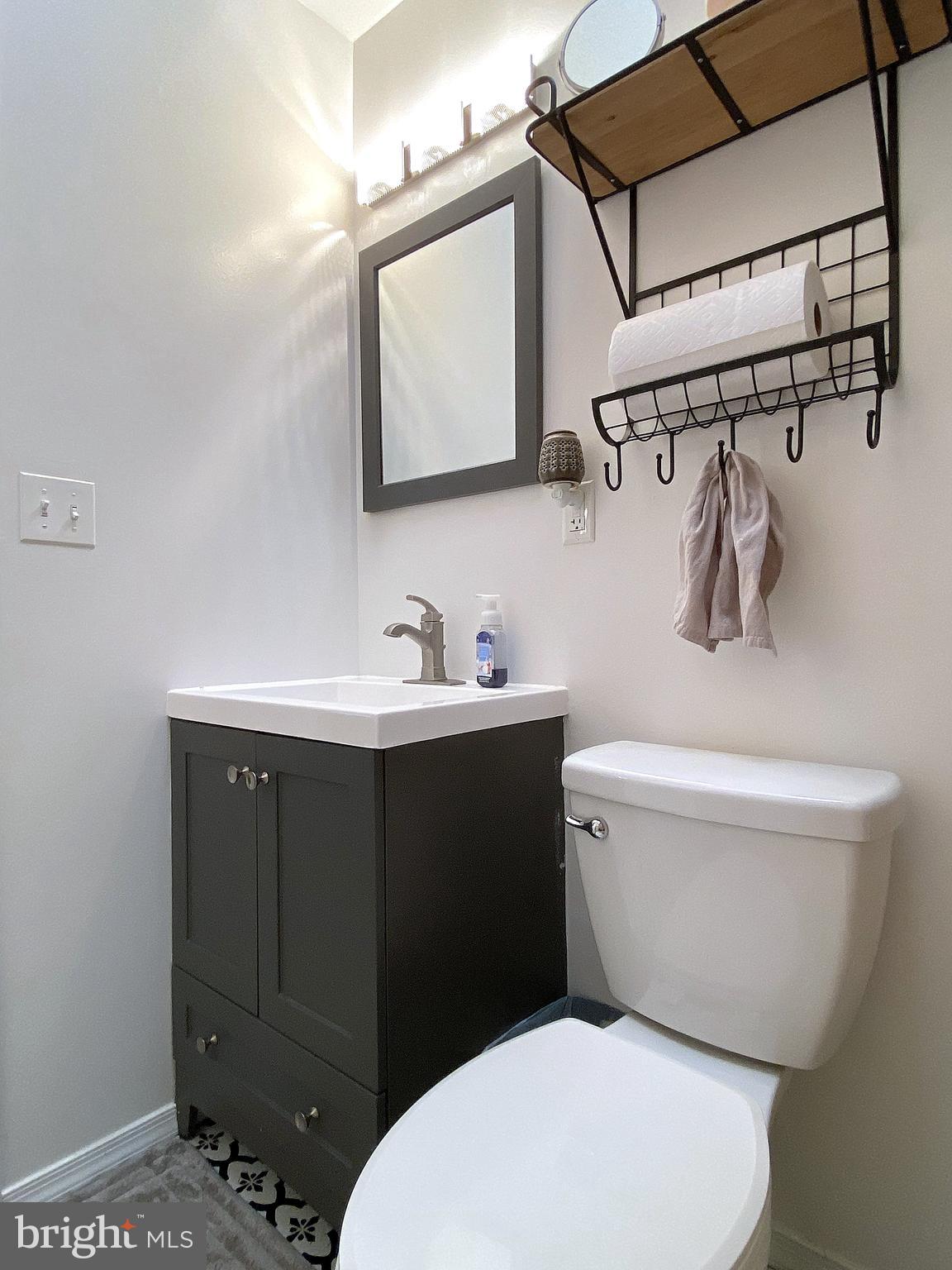 LODGE FOREST MANOR - Residential