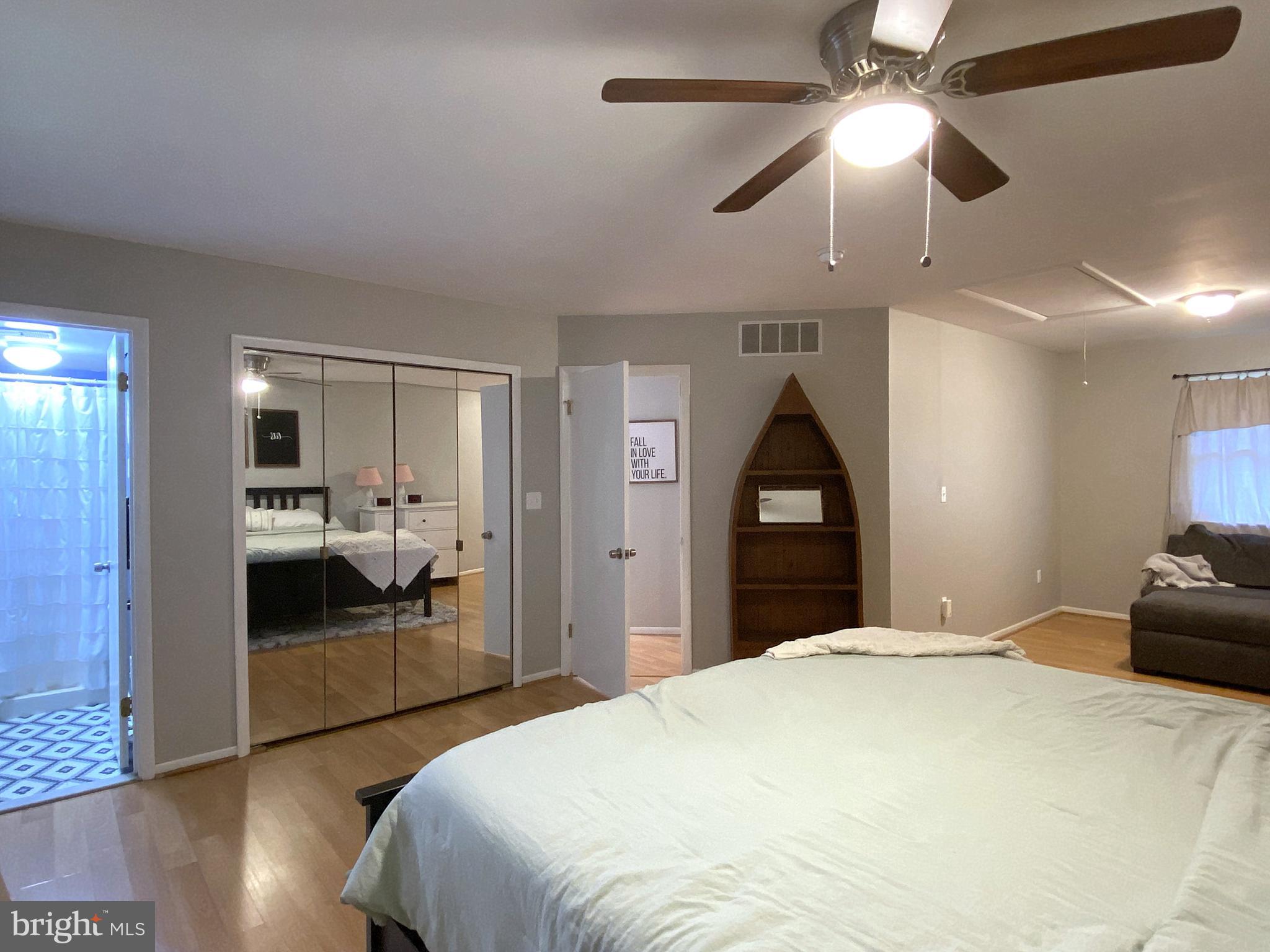 LODGE FOREST MANOR - Residential