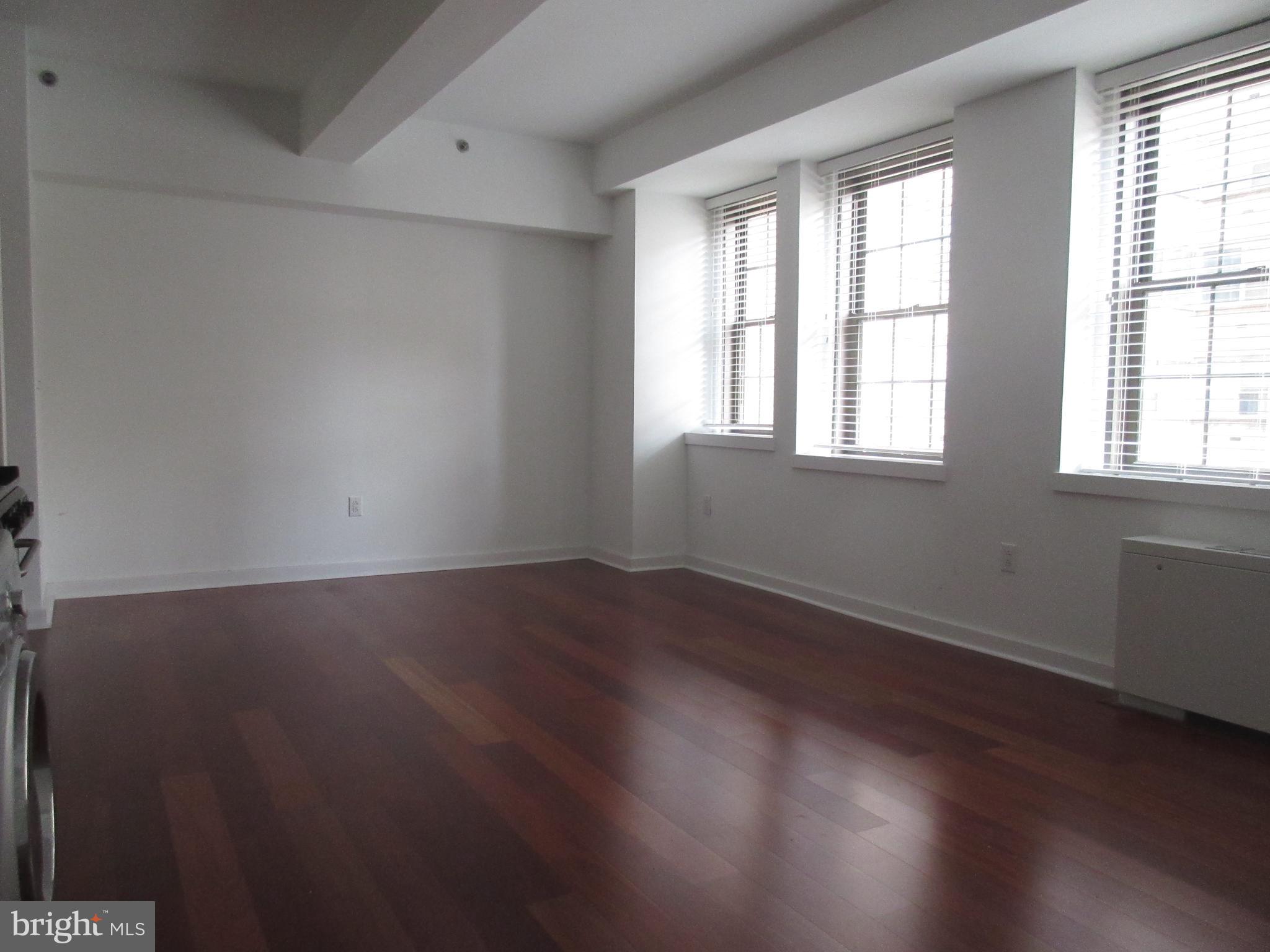 RITTENHOUSE SQUARE - Residential Lease