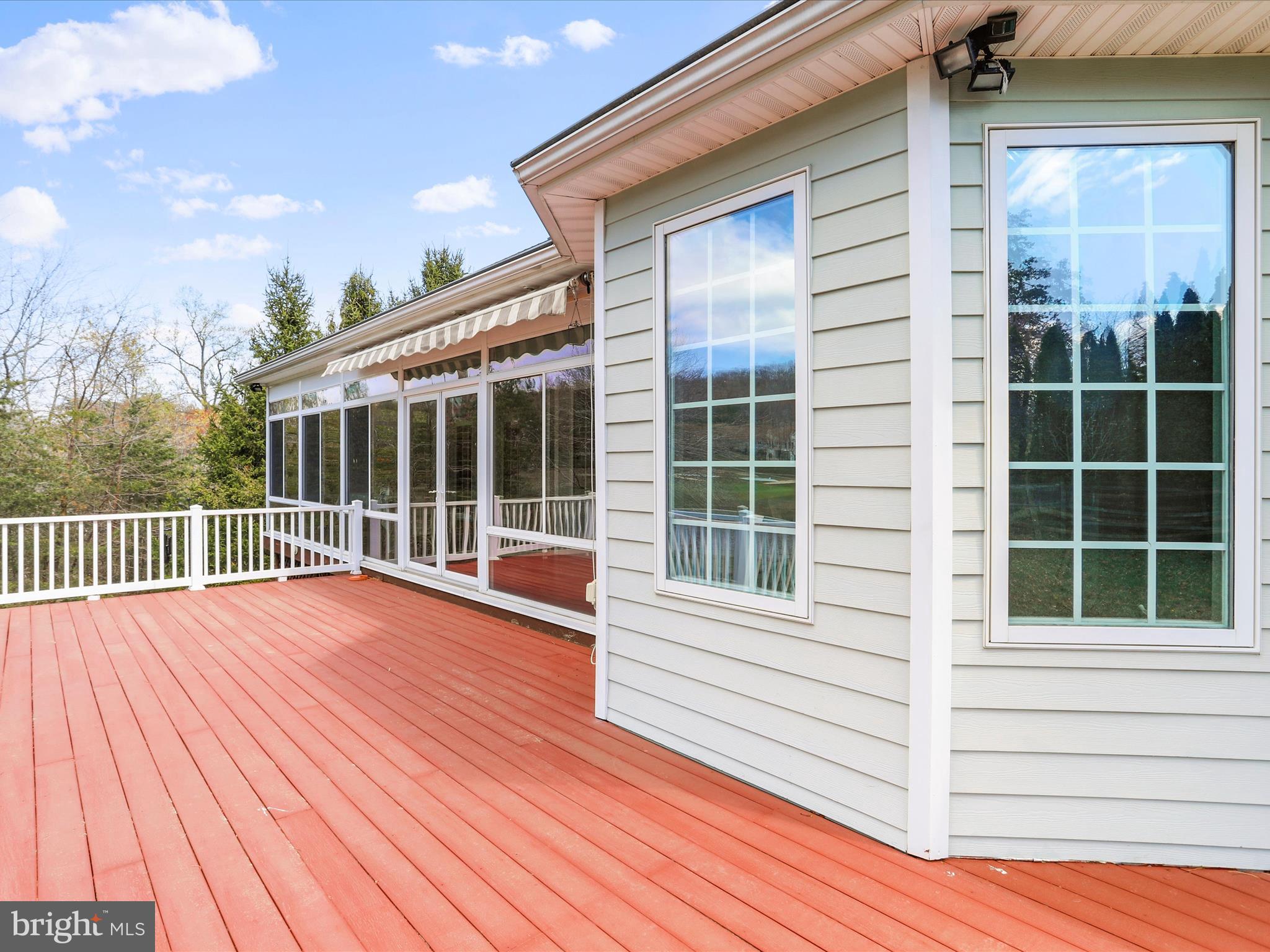 THE WOODS - Residential