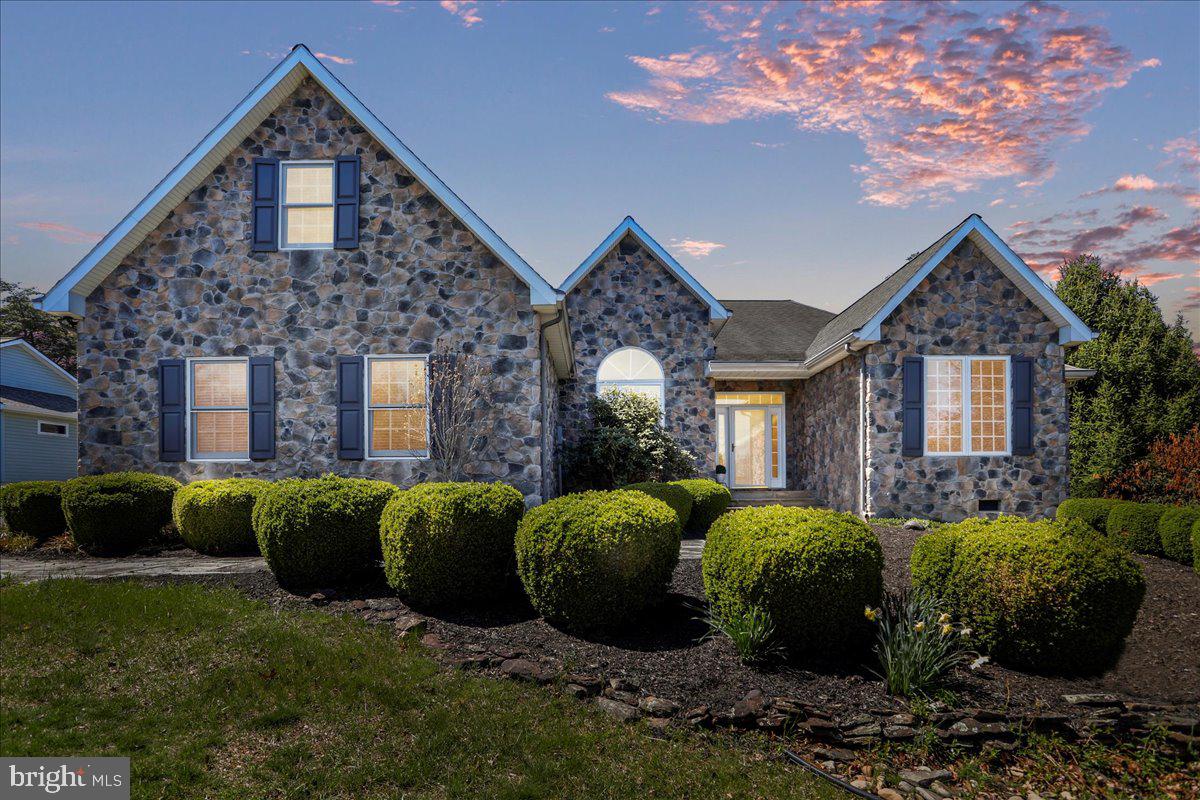 THE WOODS - Residential