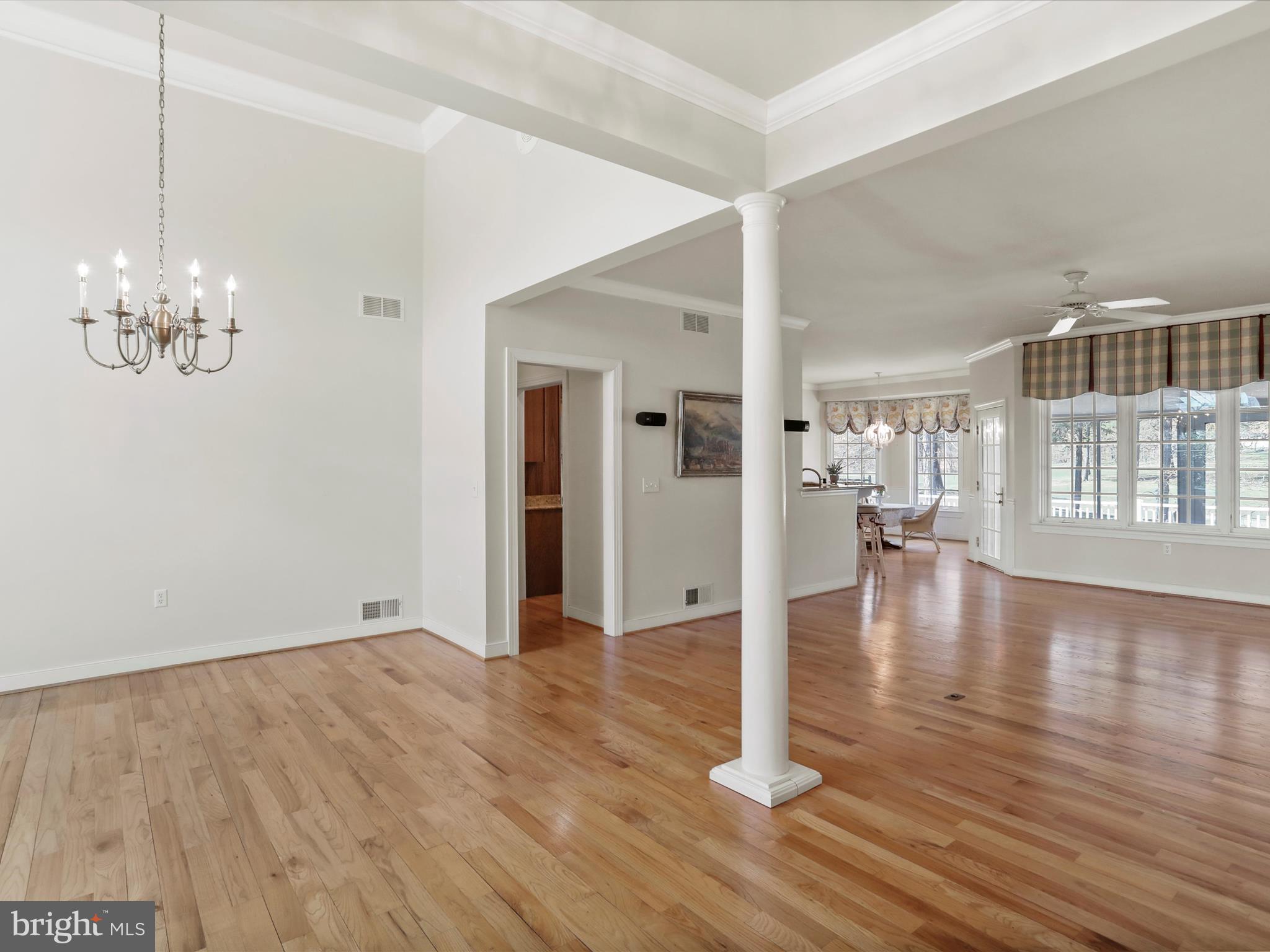 THE WOODS - Residential