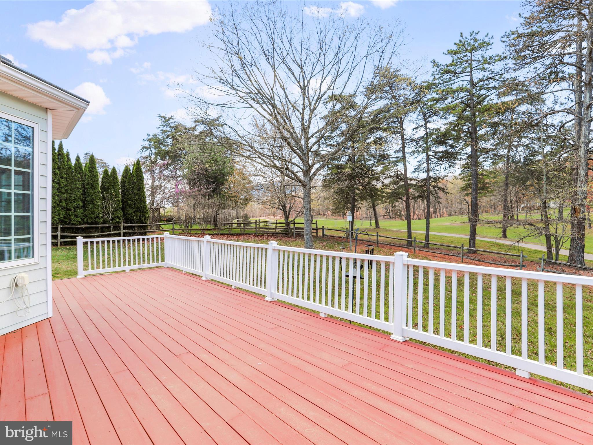 THE WOODS - Residential