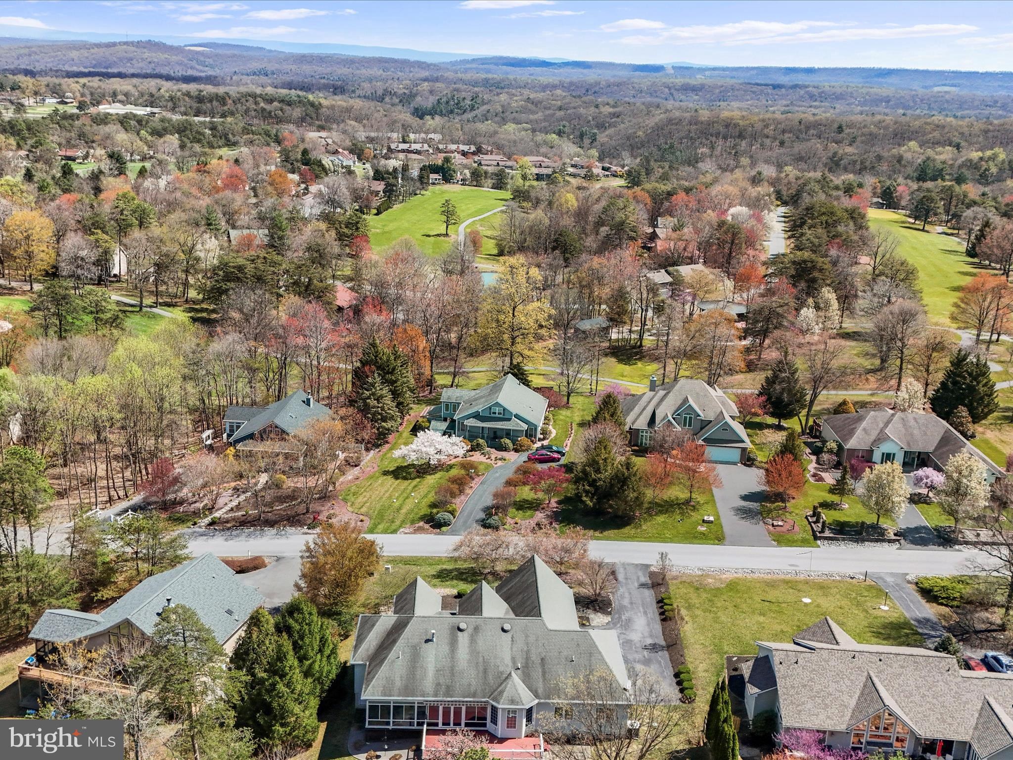 THE WOODS - Residential