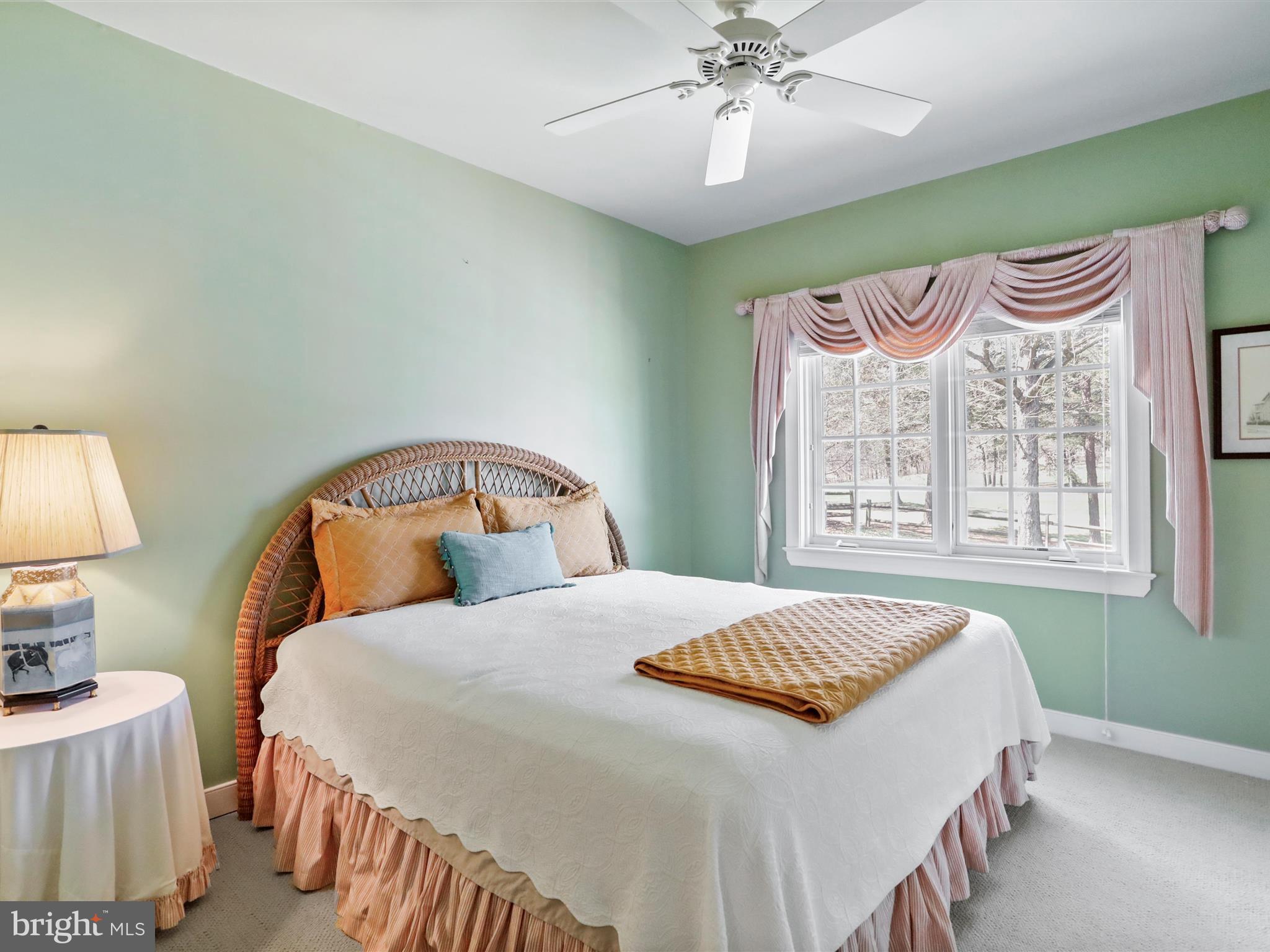 THE WOODS - Residential