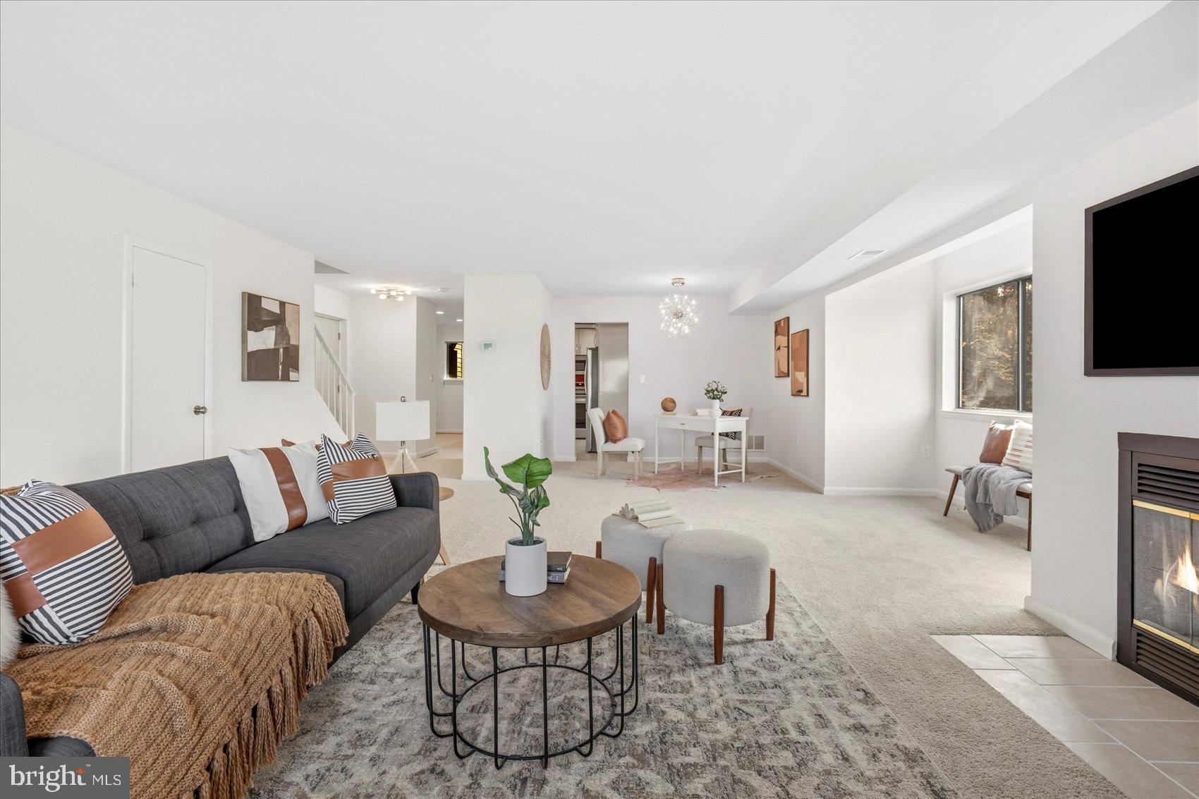 LODGE AT MCDONGH - Residential