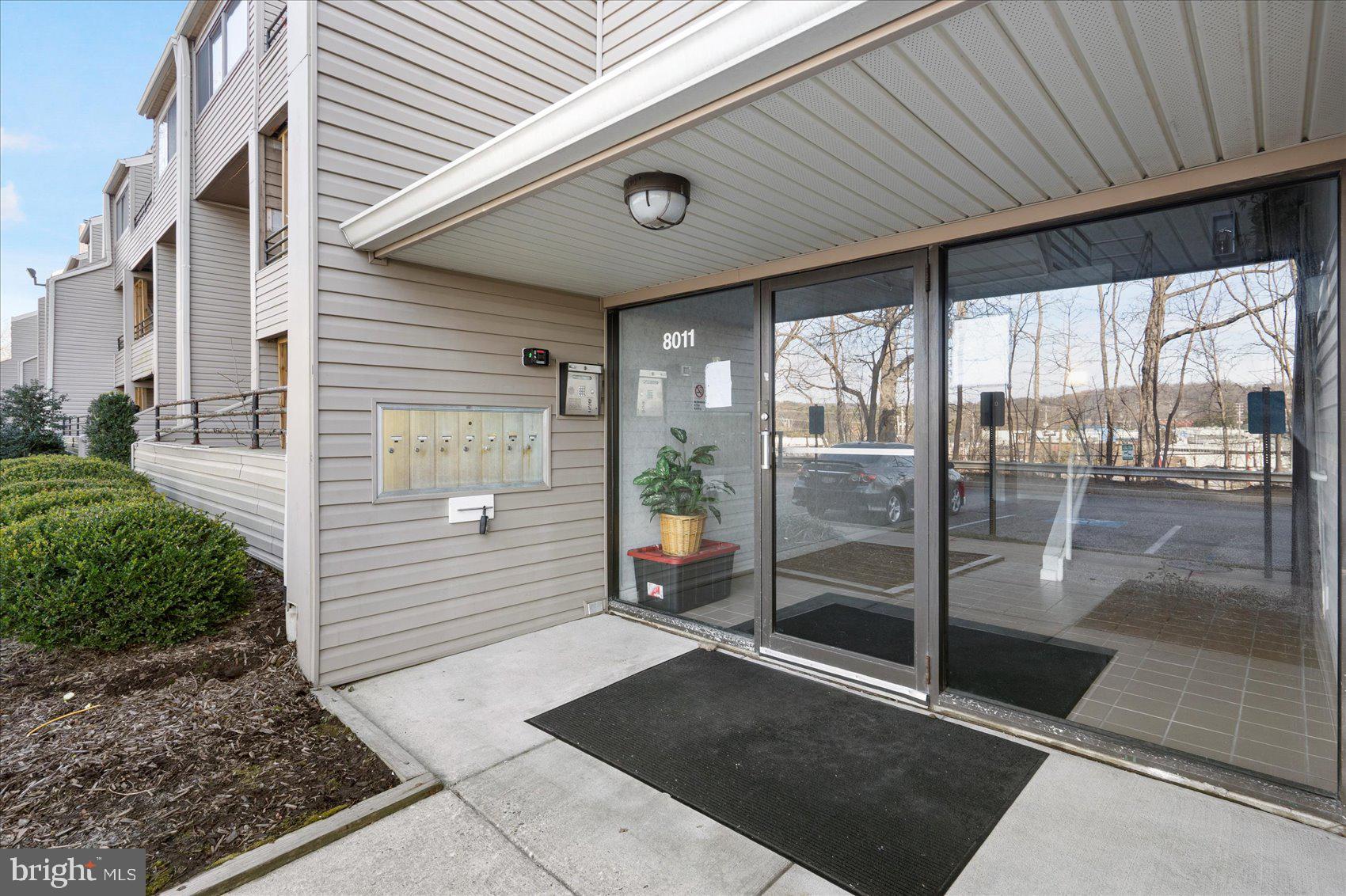 LODGE AT MCDONGH - Residential