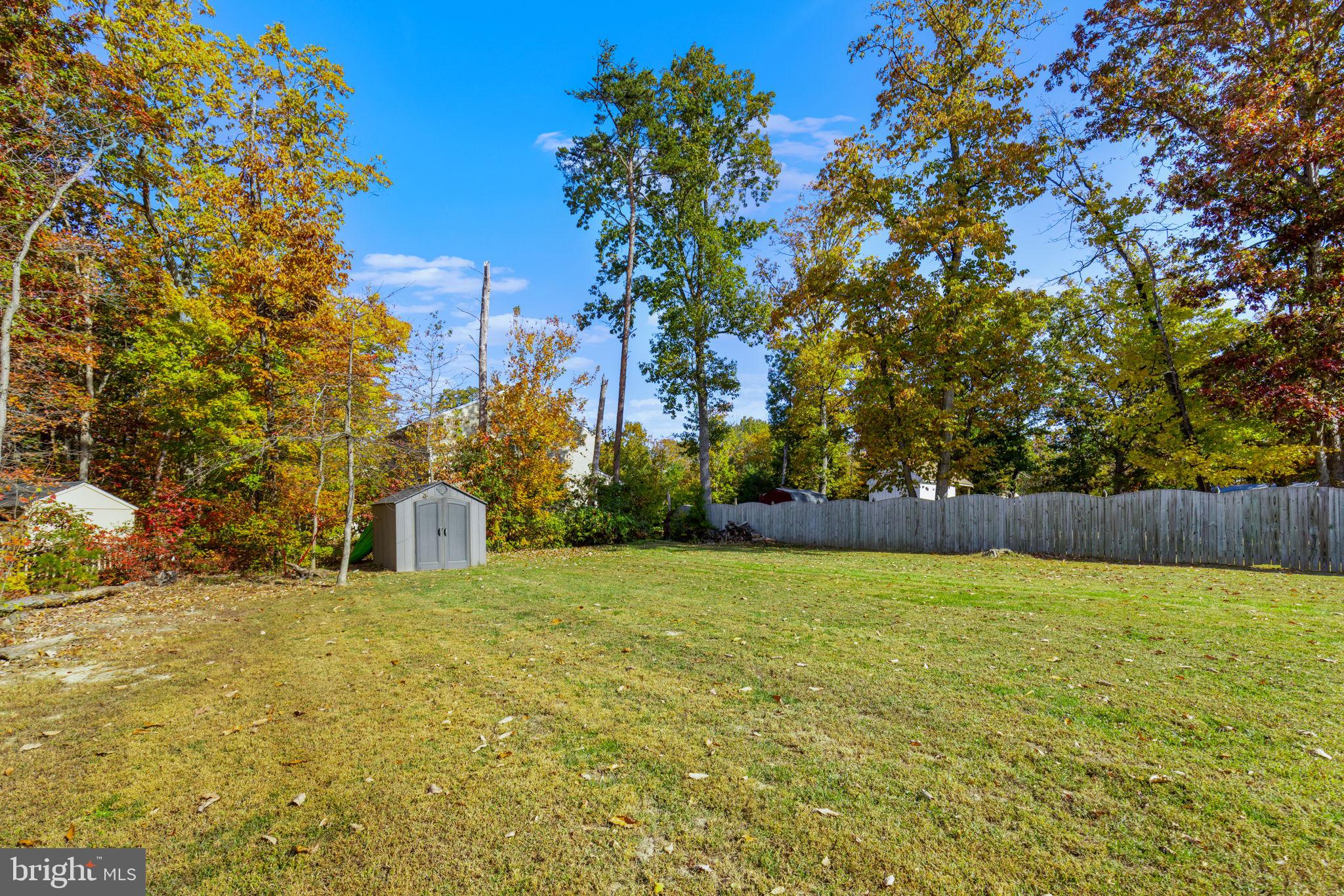 LAKE WILDERNESS - Residential