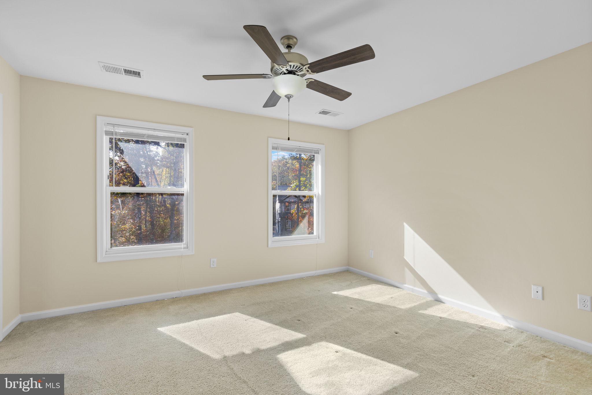 LAKE WILDERNESS - Residential