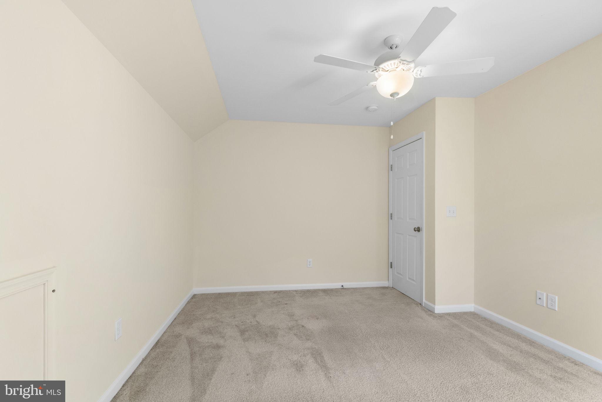 LAKE WILDERNESS - Residential