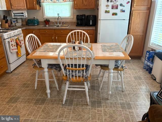 WHITE HORSE PARK III - Residential