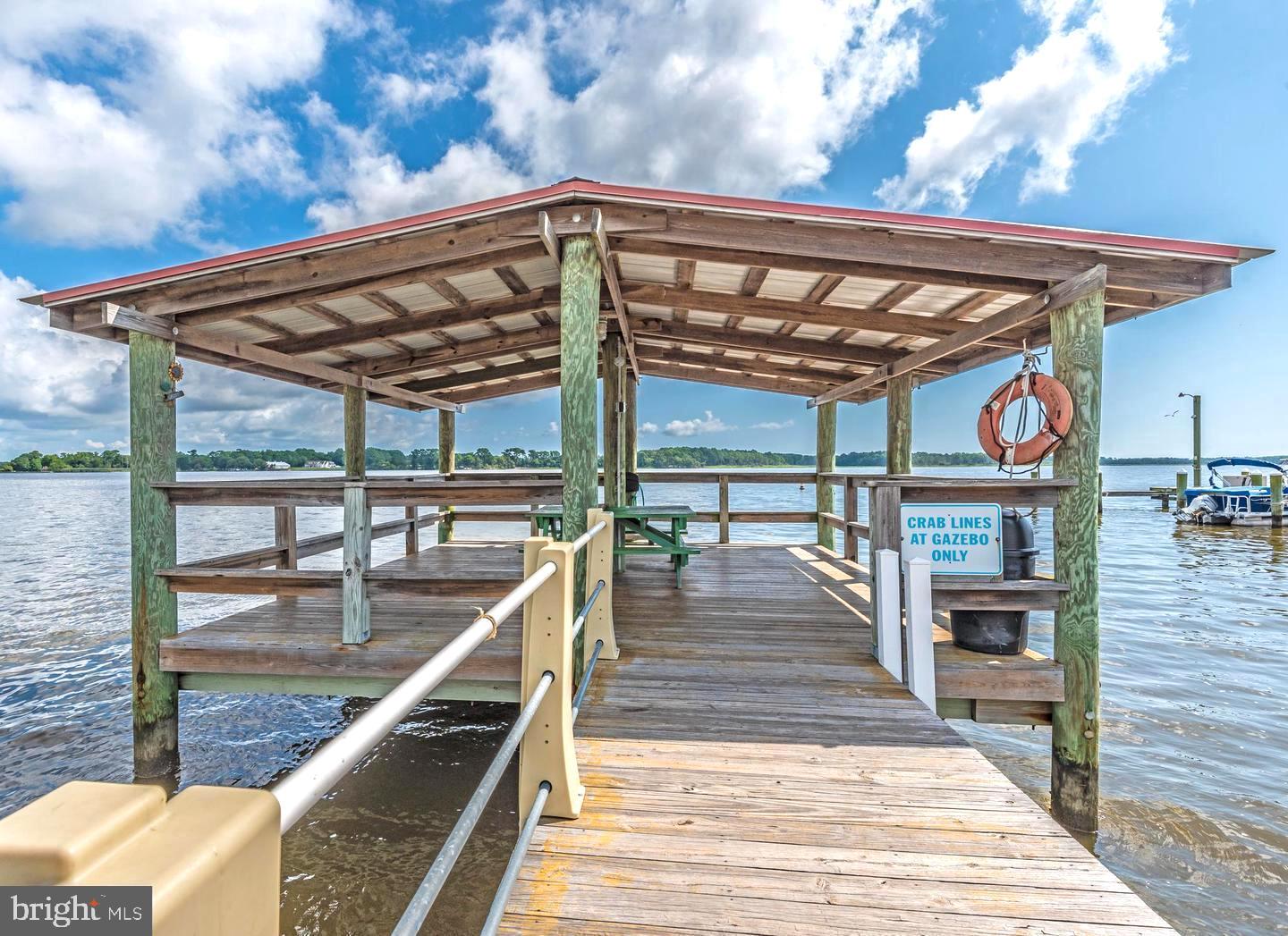 WHITE HORSE PARK III - Residential