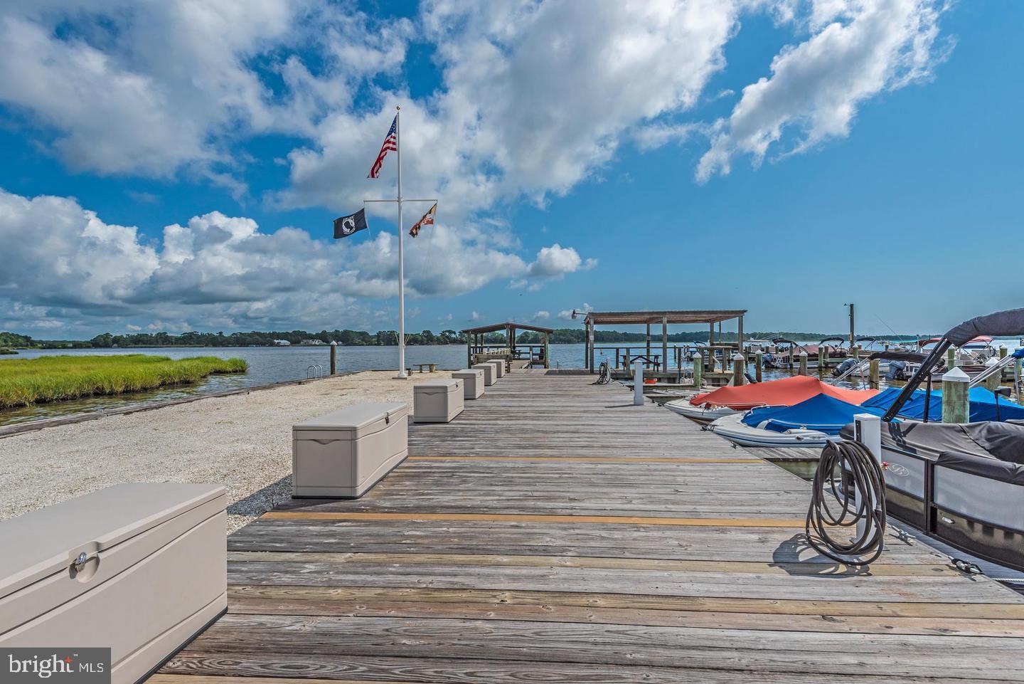 WHITE HORSE PARK III - Residential