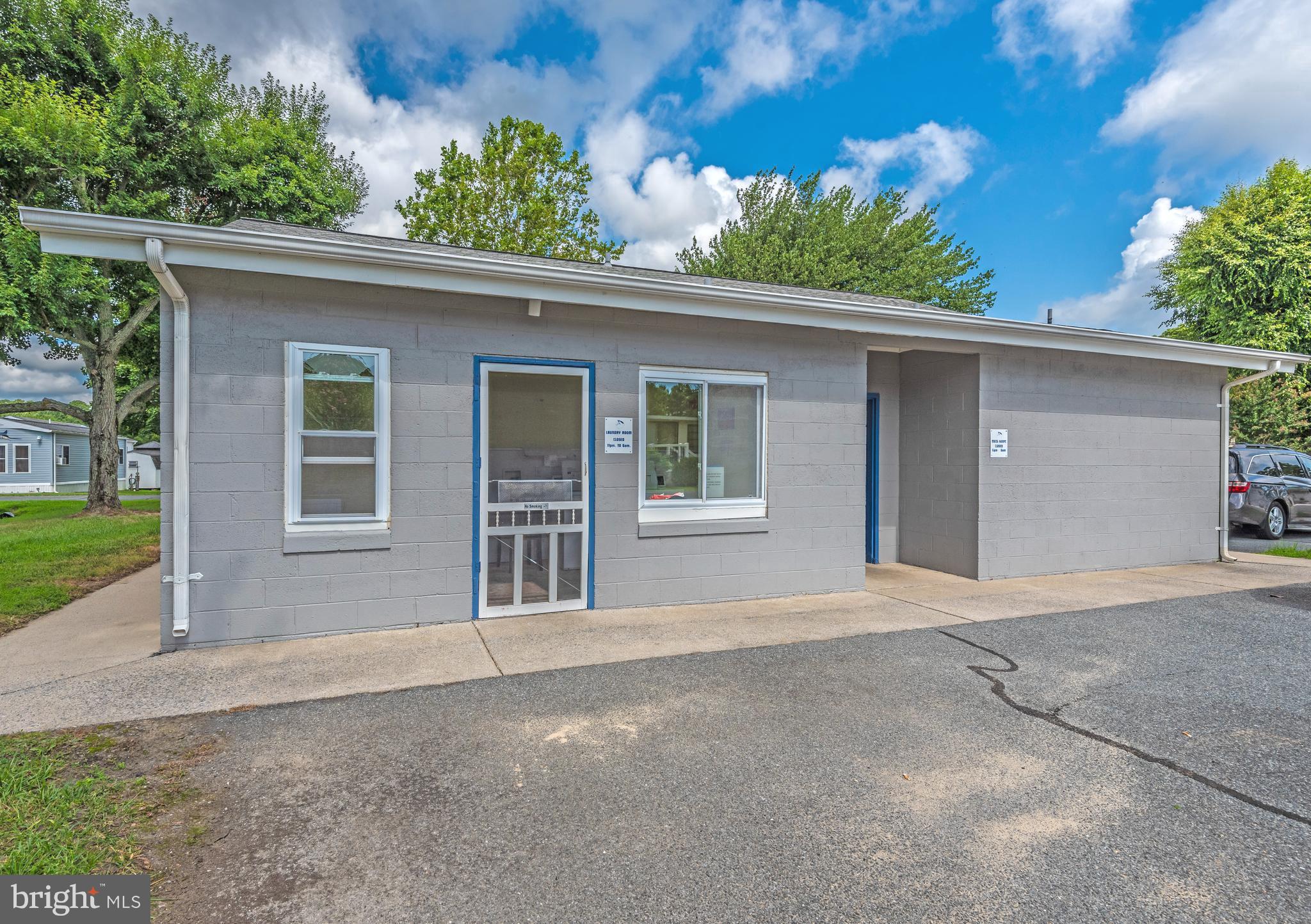 WHITE HORSE PARK III - Residential