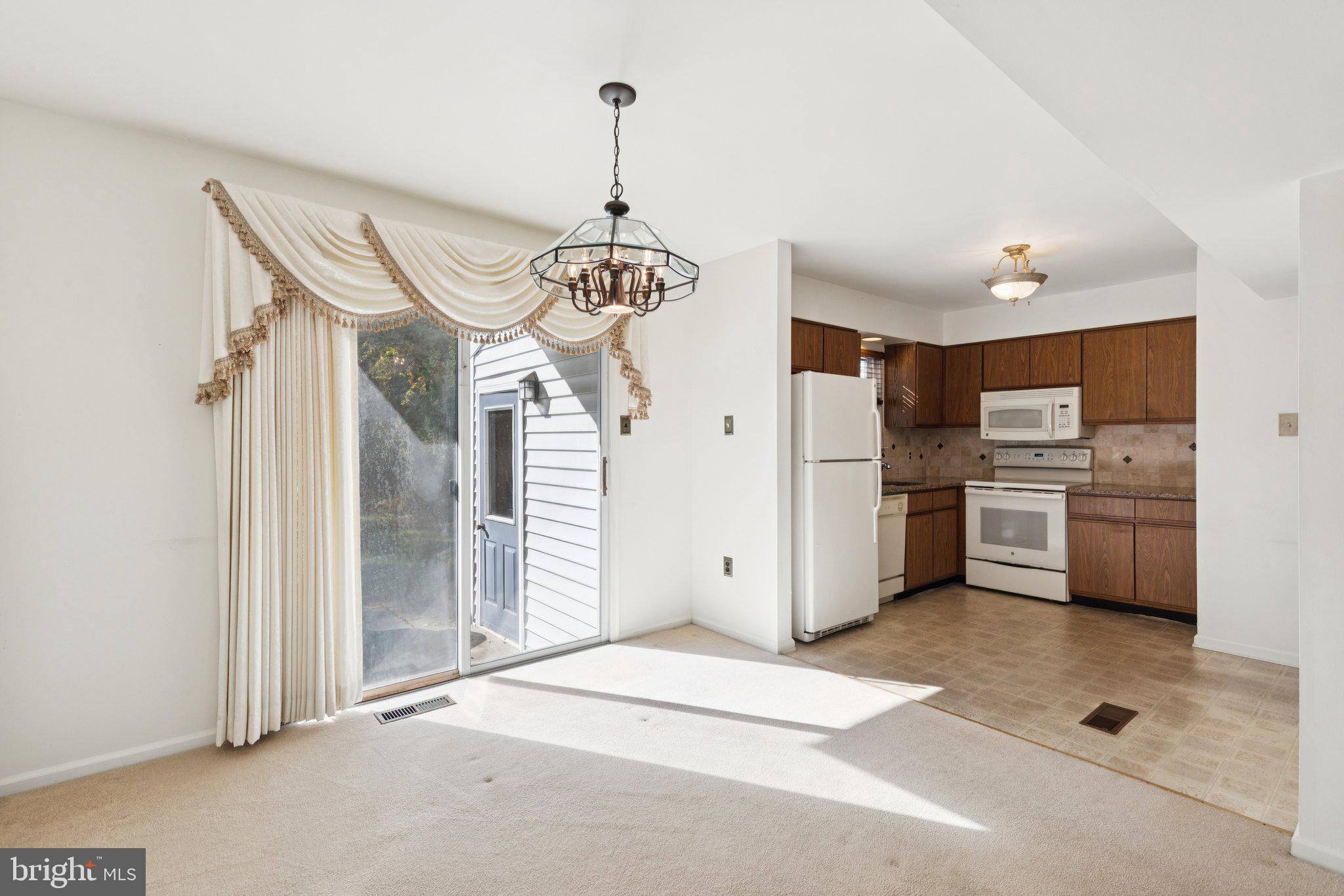 FAIRFIELD - Residential